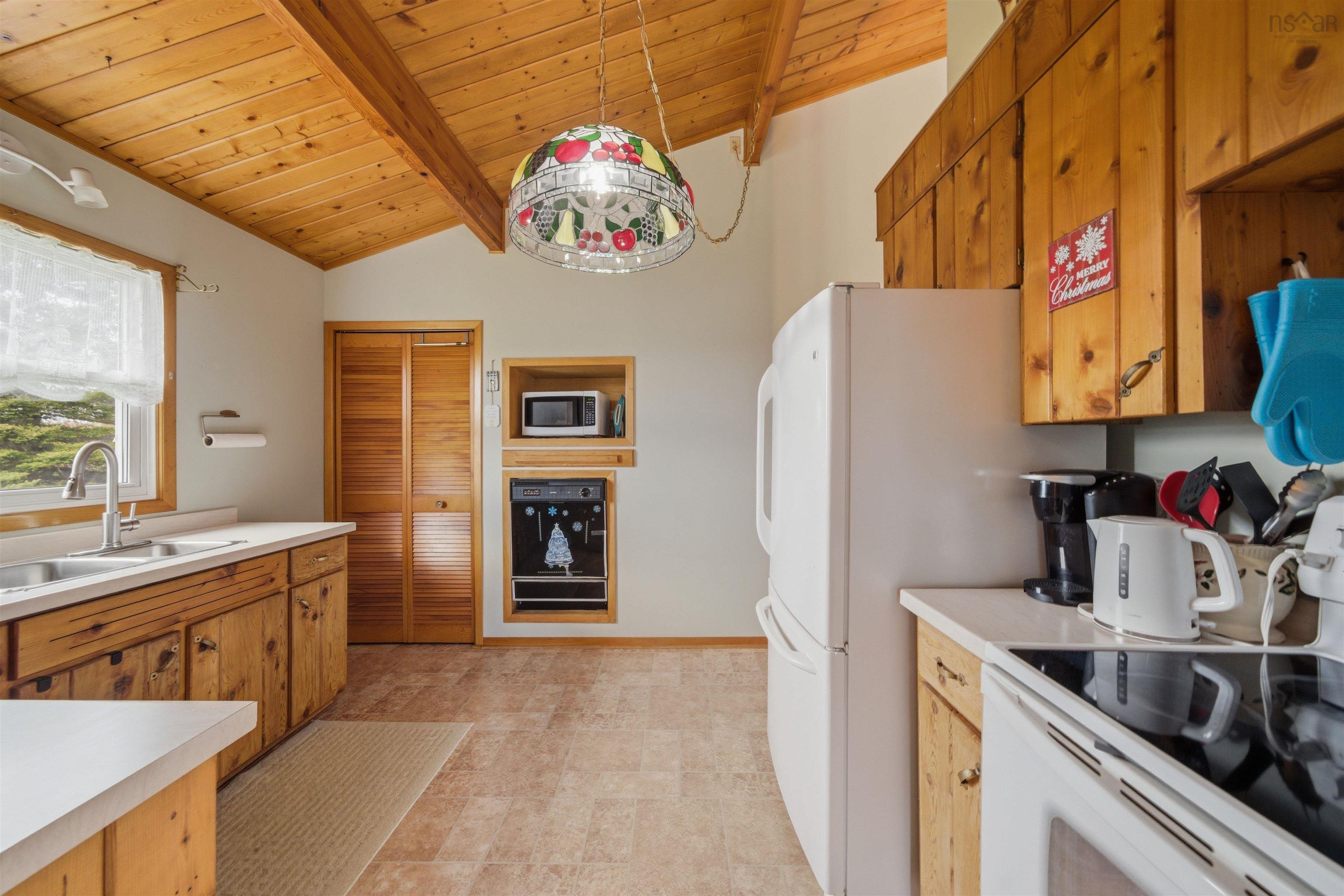 1005 Ketch Harbour Road, Duncans Cove, NS (MLS 202612296)