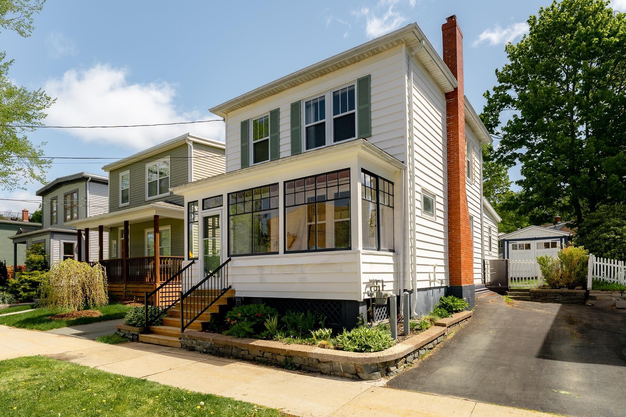 9 Hawthorne Street, Dartmouth, NS (MLS® 202612300) | Dartmouth Real Estate | RE/MAX Halifax
