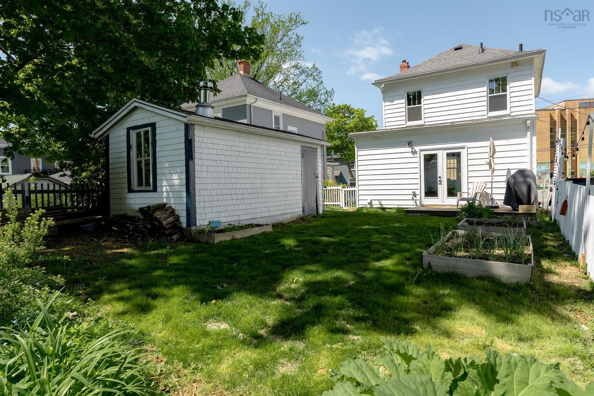 9 Hawthorne Street, Dartmouth, NS (MLS 202612300)