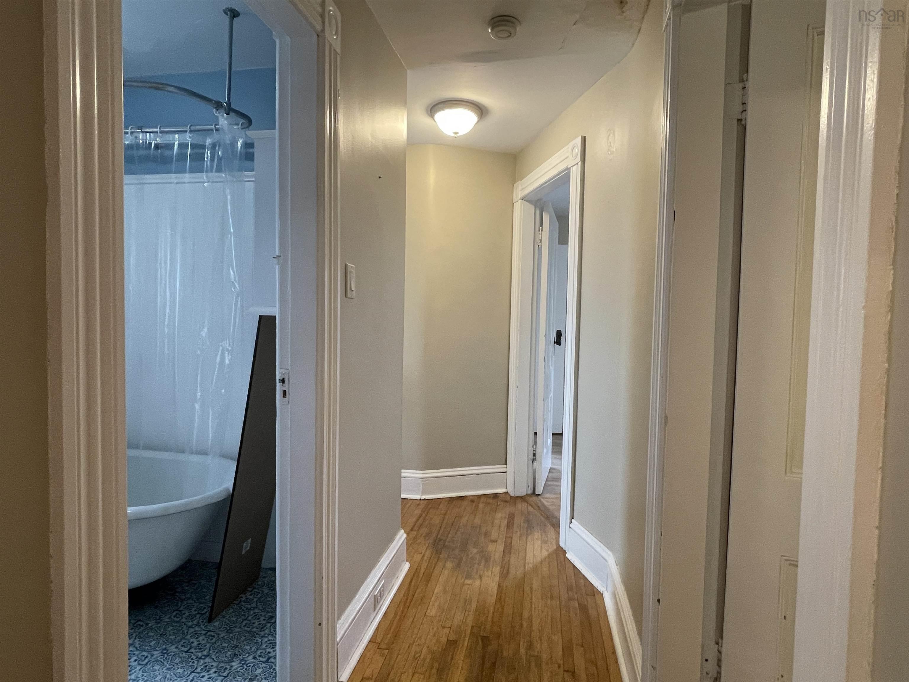 $194,600.00: 42 Bell Street, New Glasgow