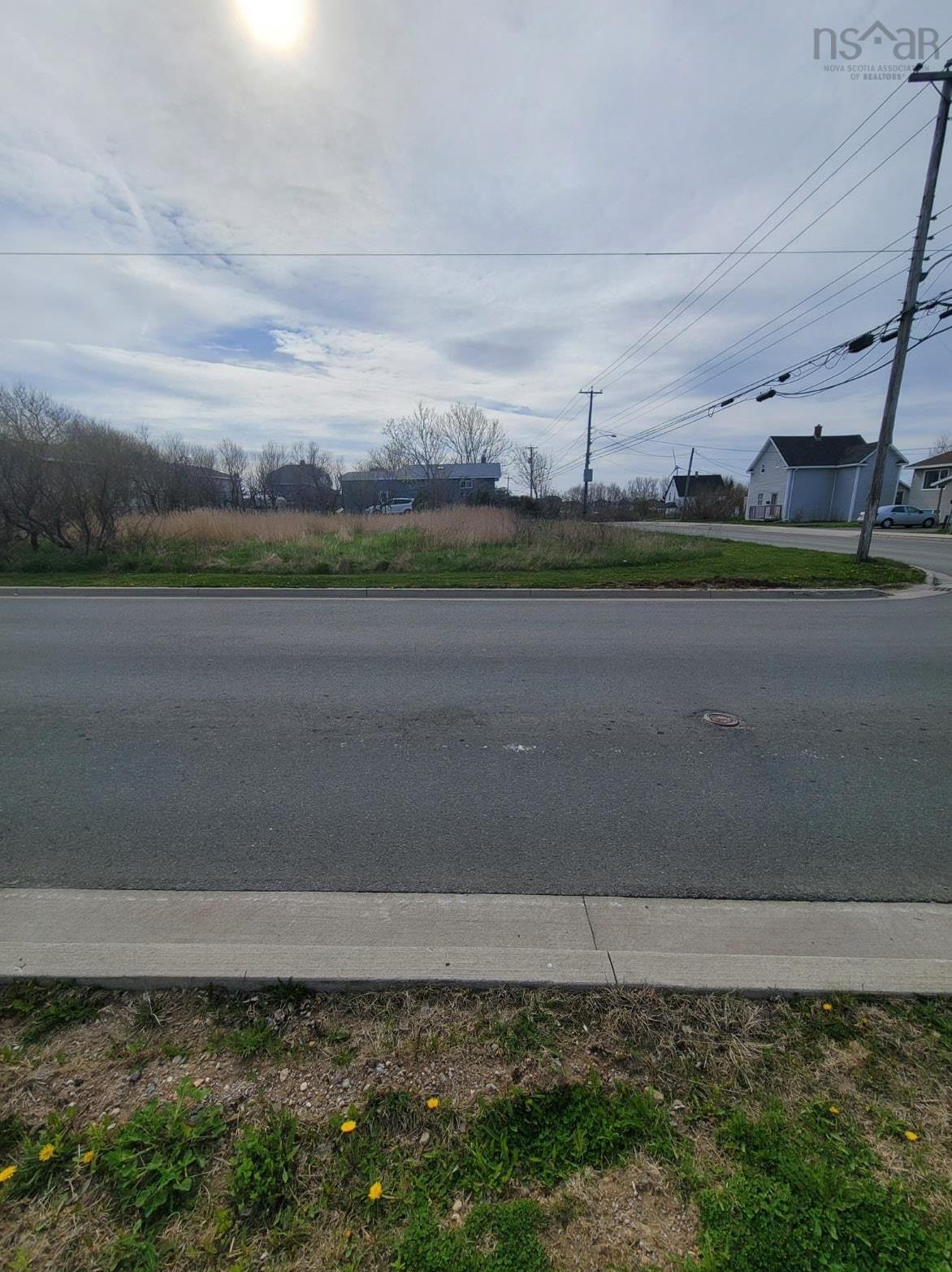 $24,900.00: 63 Connaught Avenue, Glace Bay