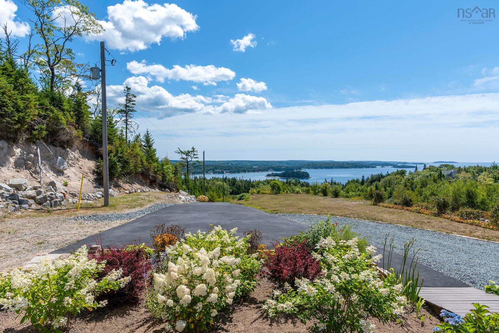 166 Hillside Drive, Boutiliers Point, NS (MLS 202612330)