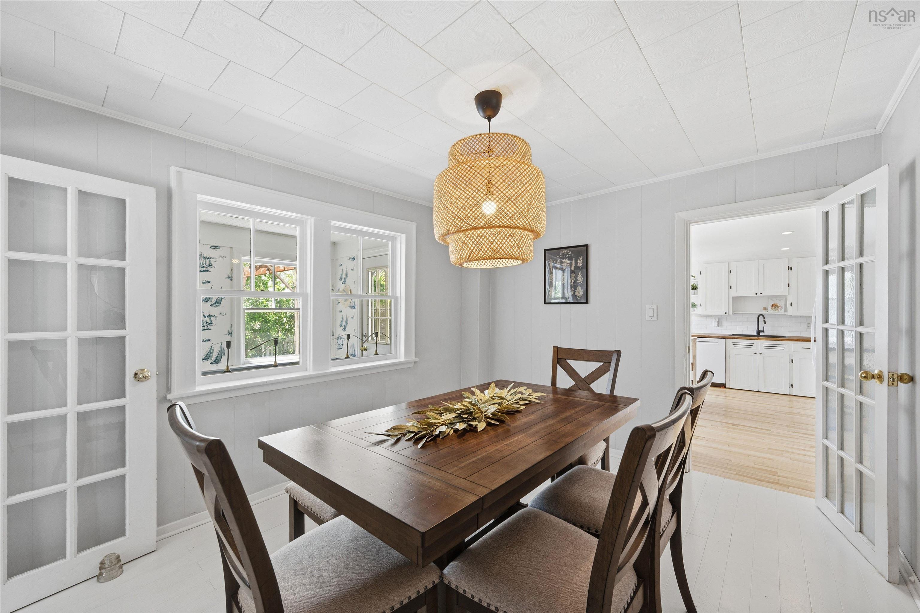 $889,900.00: 47 North Street, Dartmouth