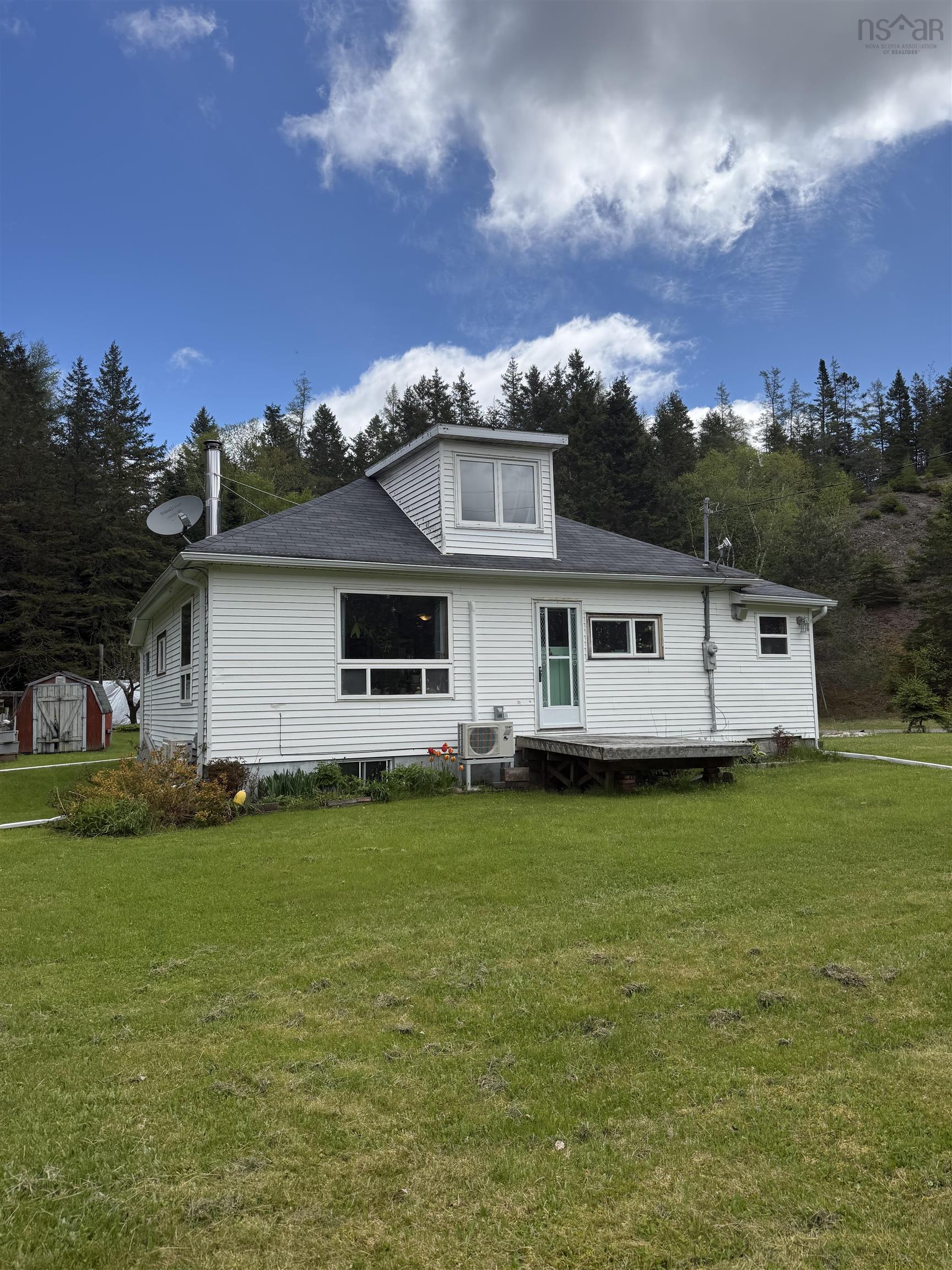 $149,000.00: 9544 7 Highway, Stillwater