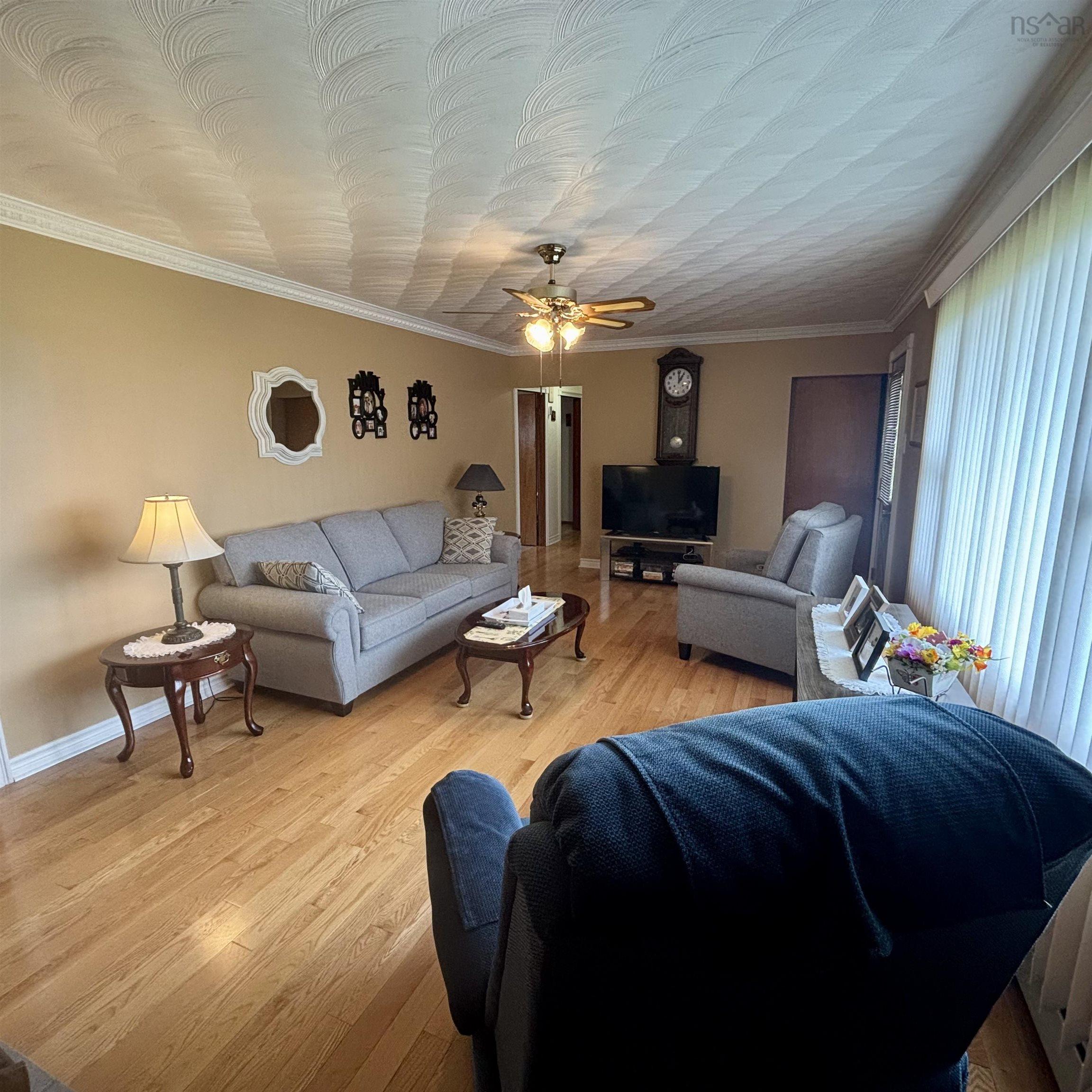 $259,900.00: 654 Mahon Street, New Waterford