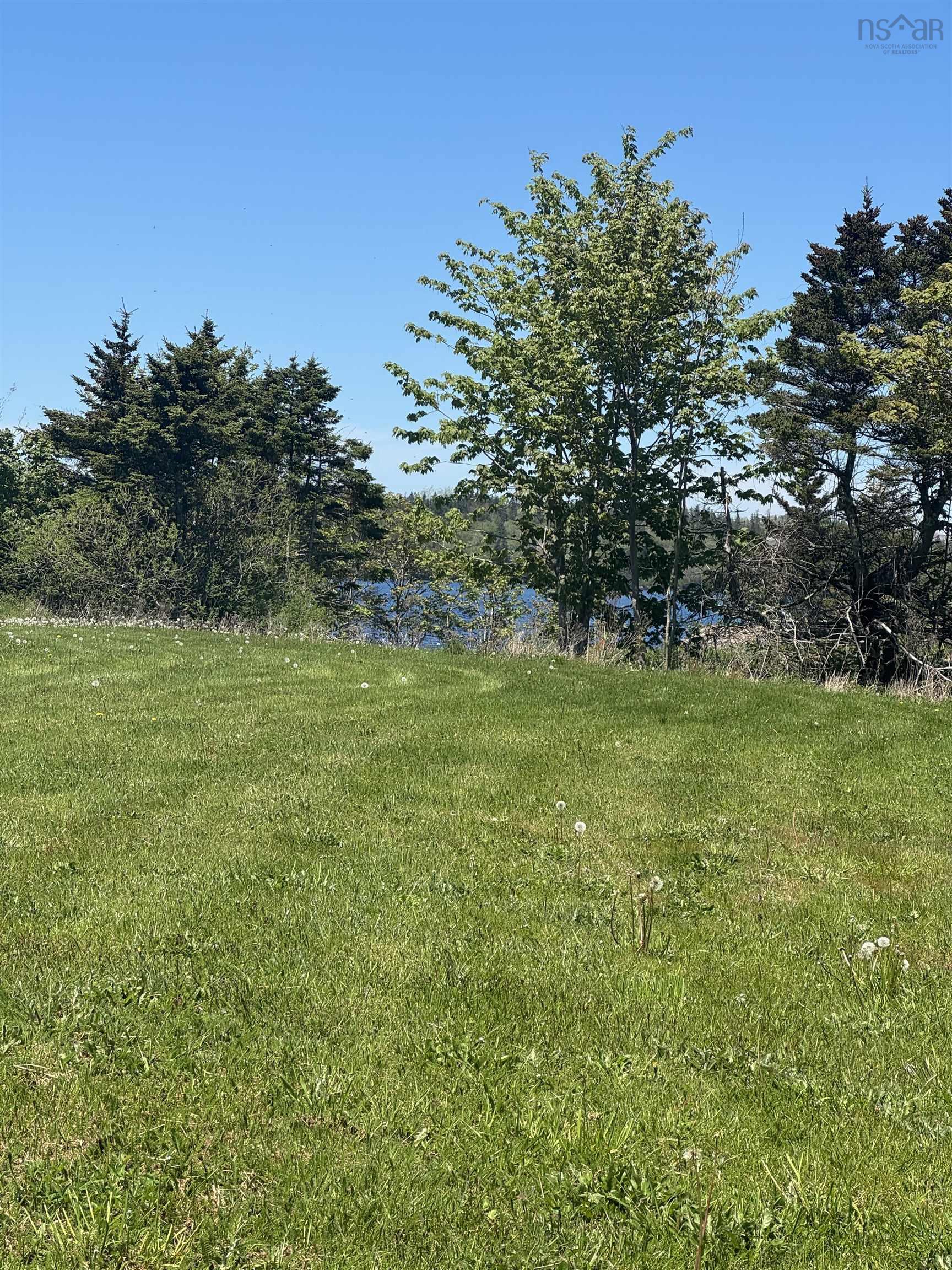 $35,900.00: Highway 1, Hebron