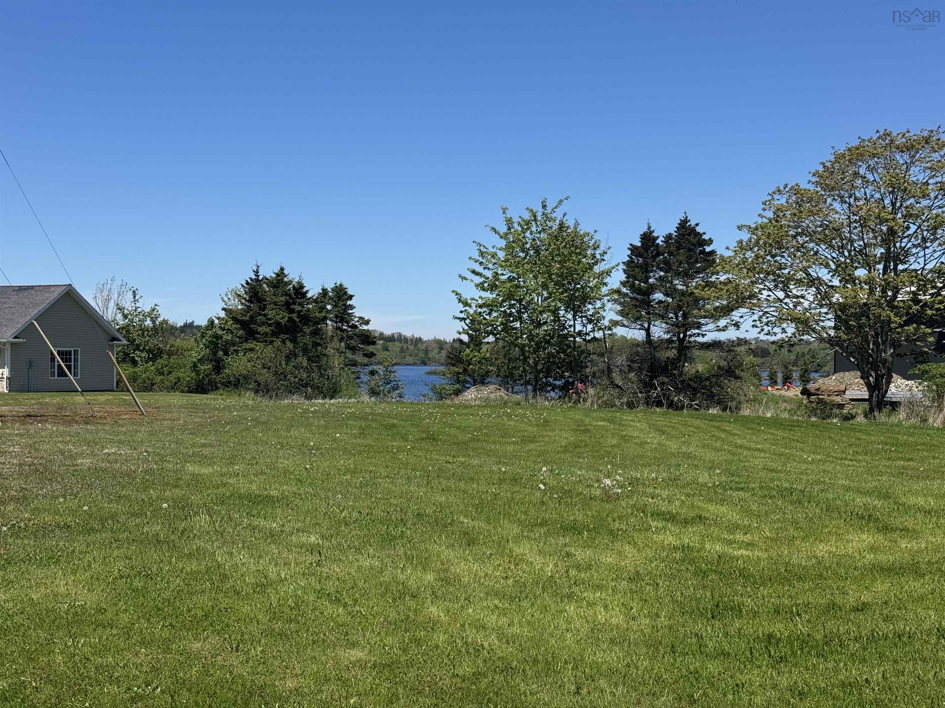 $35,900.00: Highway 1, Hebron