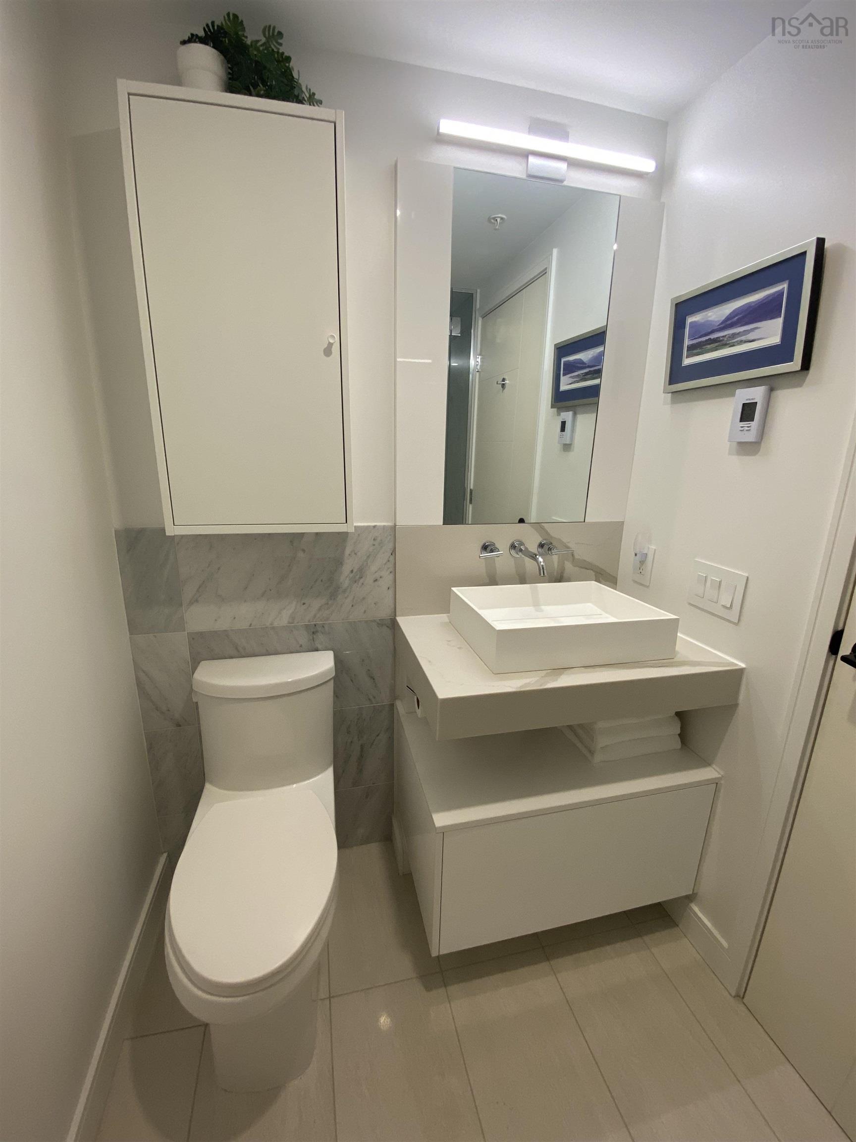 $699,900.00: 1407 1650 Granville Street, Halifax