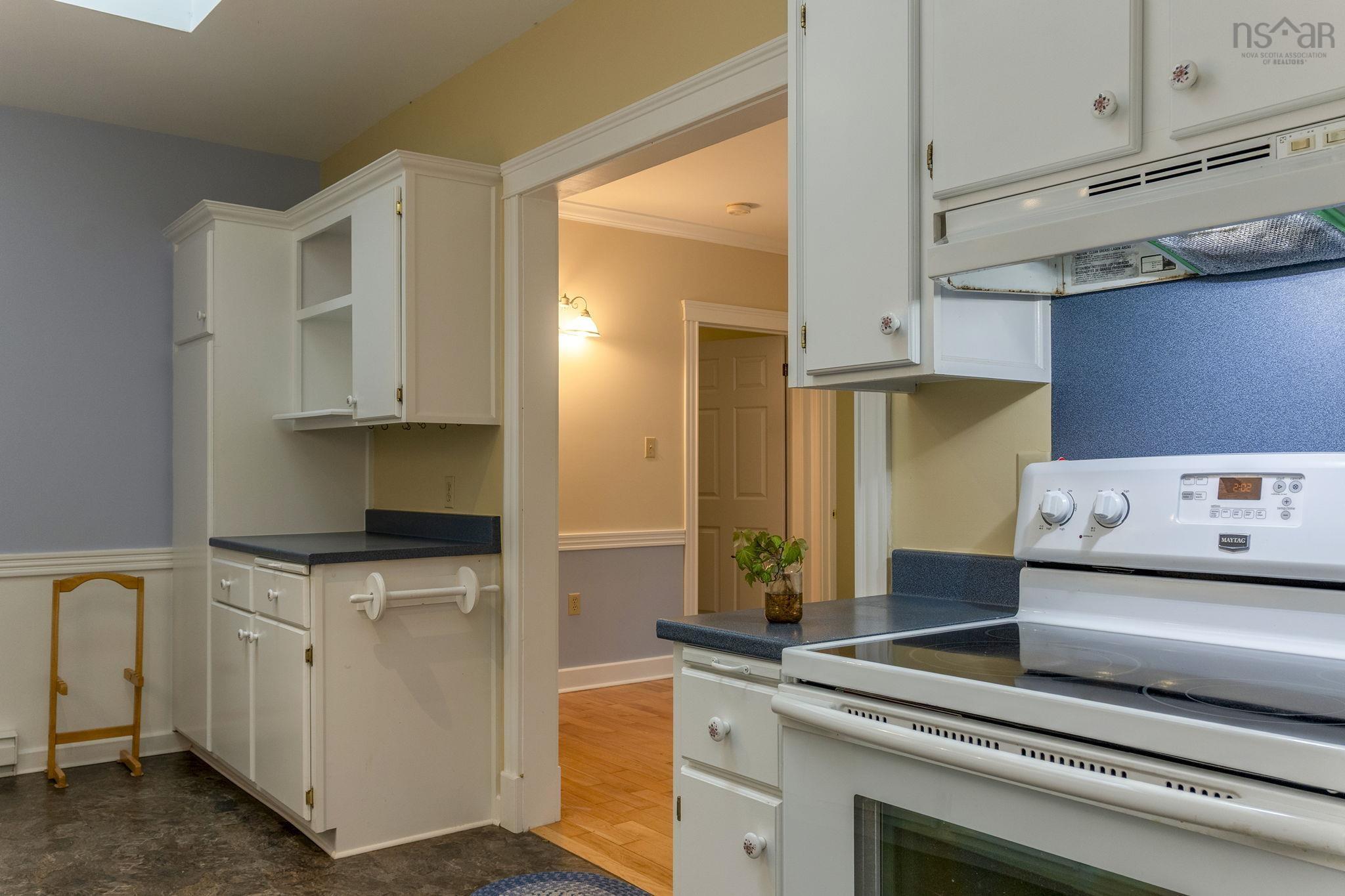 $300,000.00: 1140 Maple Avenue, Aylesford