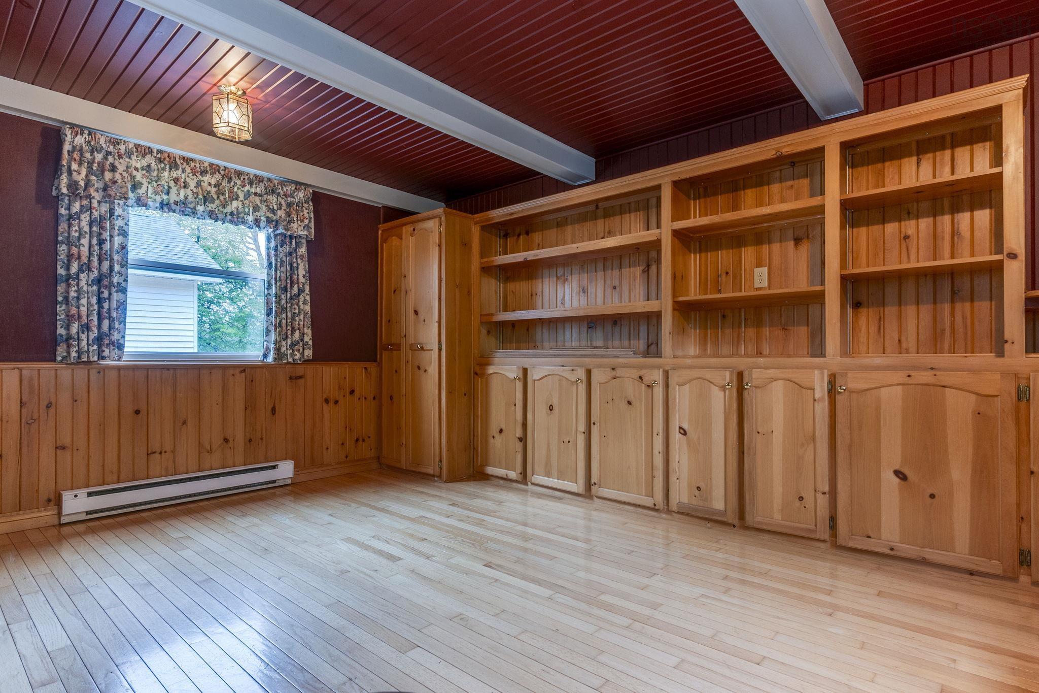 $300,000.00: 1140 Maple Avenue, Aylesford