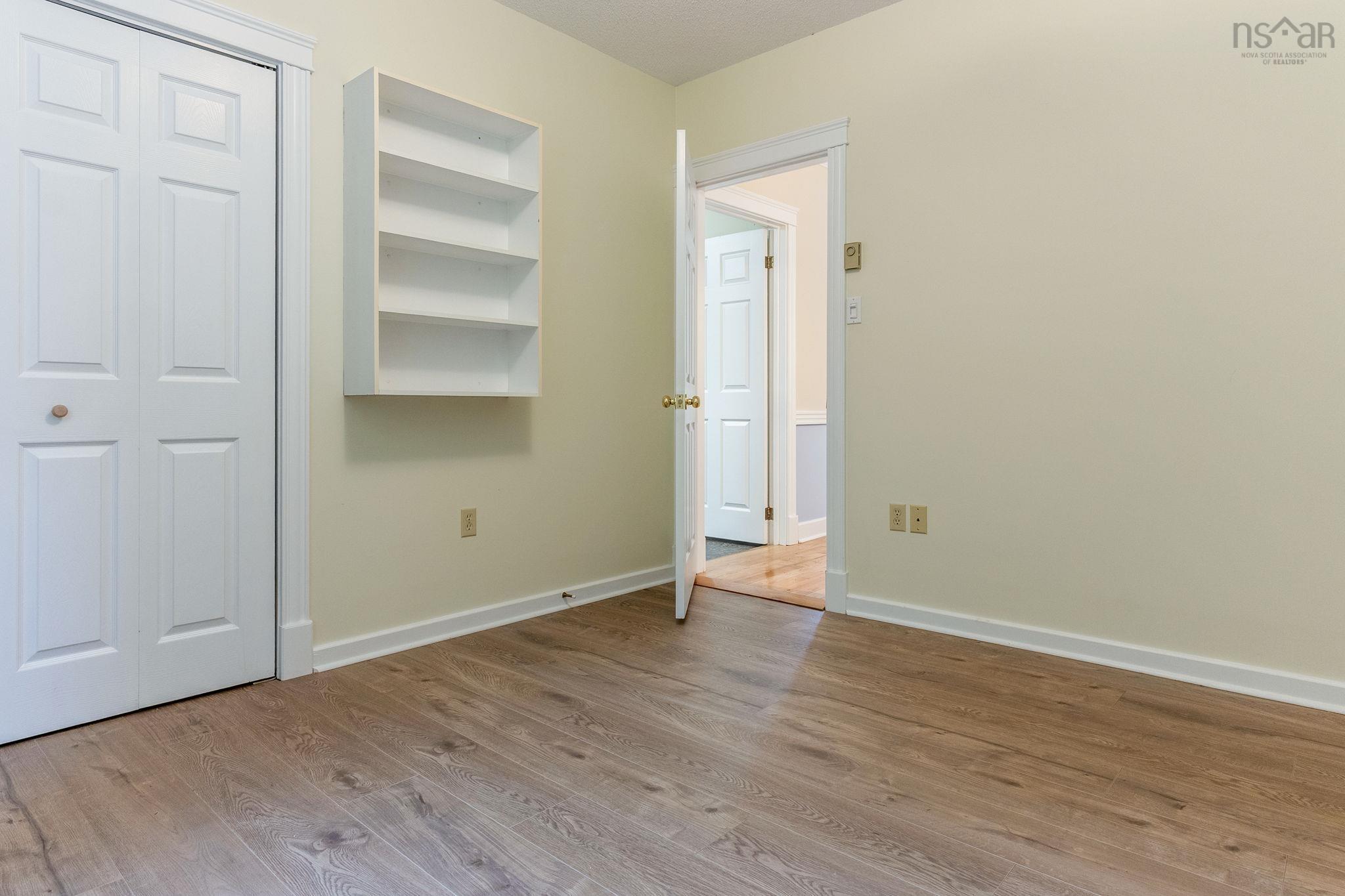 $300,000.00: 1140 Maple Avenue, Aylesford
