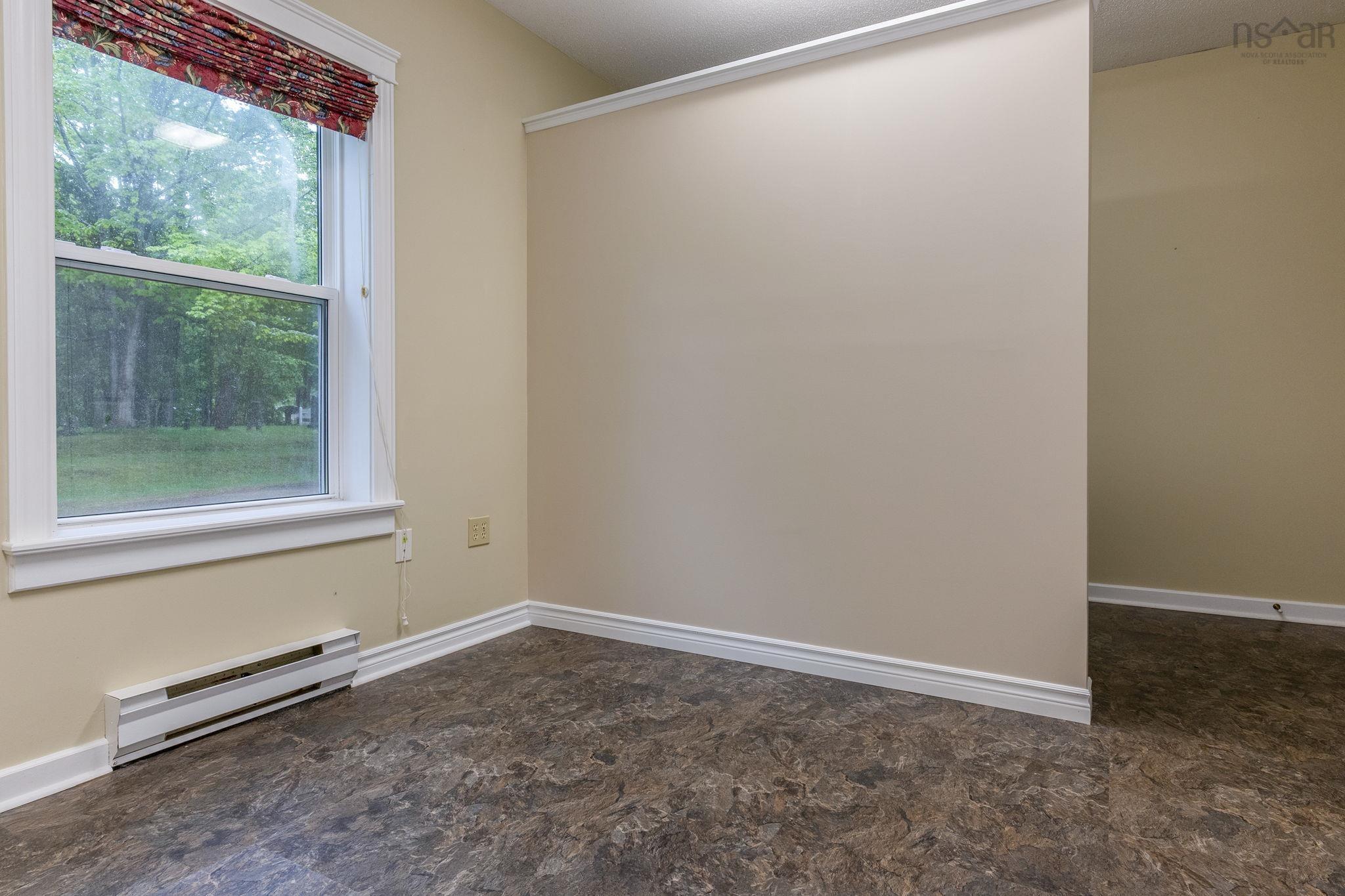 $300,000.00: 1140 Maple Avenue, Aylesford