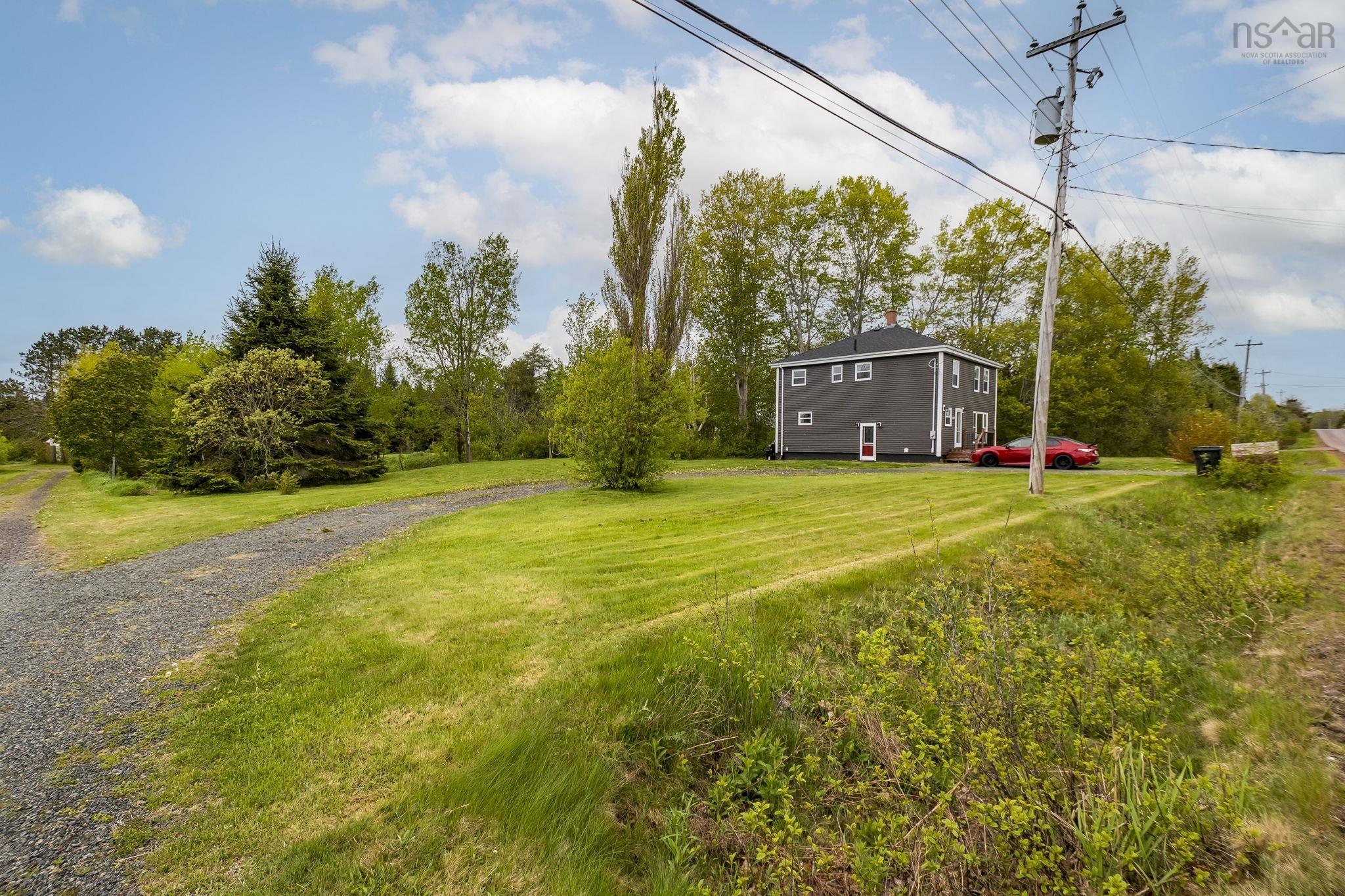 $439,900.00: 387 Brookside Road Drive, Brookside