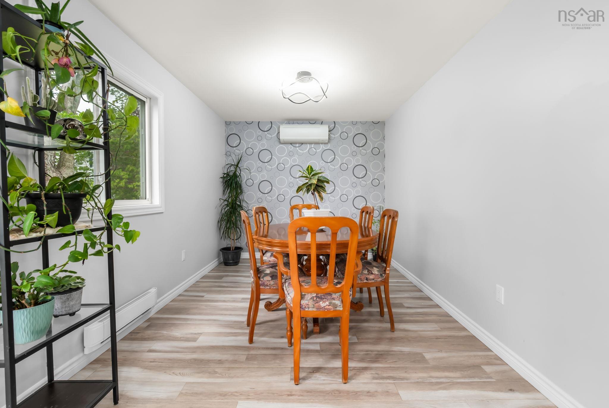 $439,900.00: 387 Brookside Road Drive, Brookside