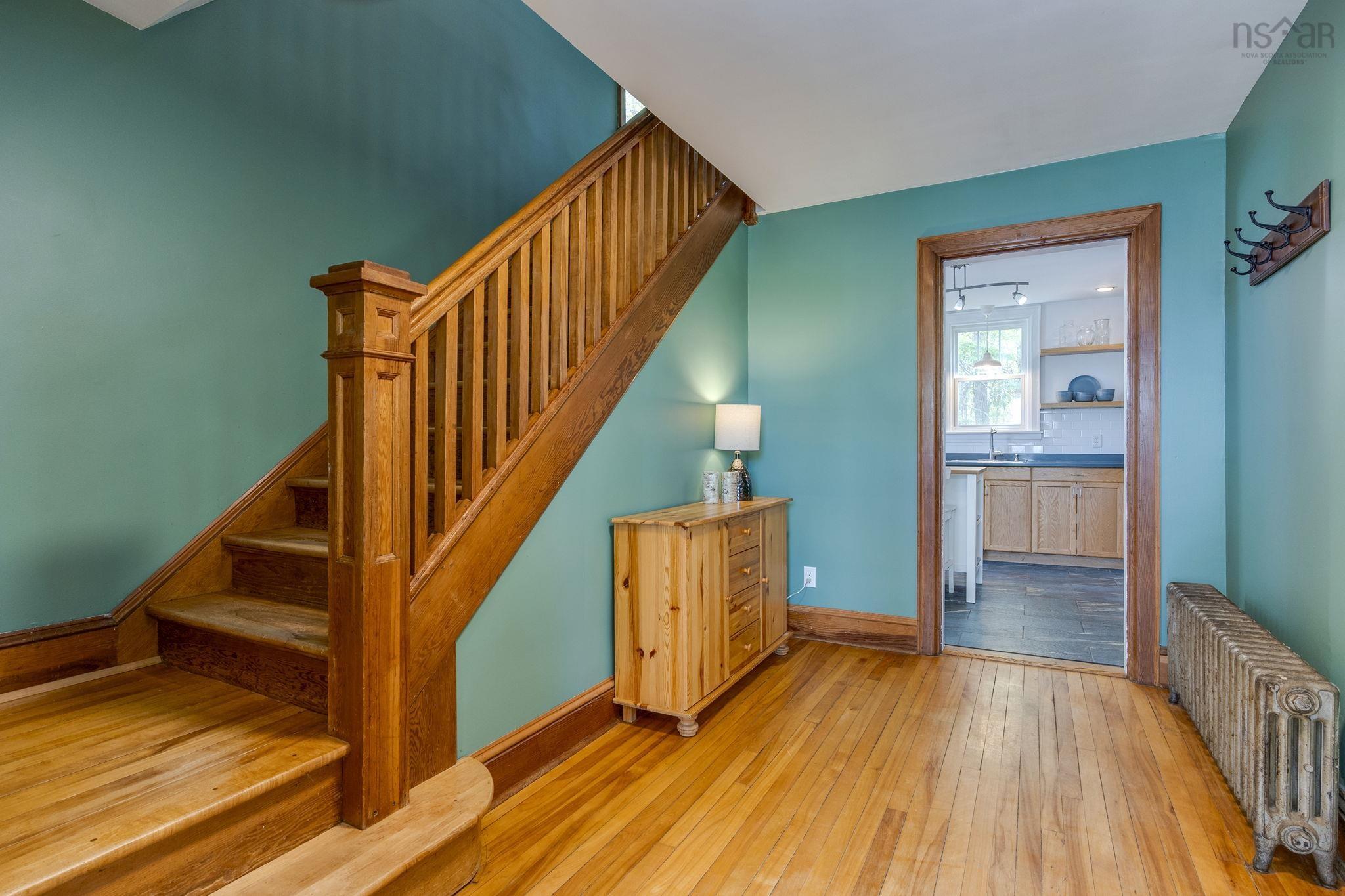 19 Tophill Road, Bedford, NS (MLS 202612404)