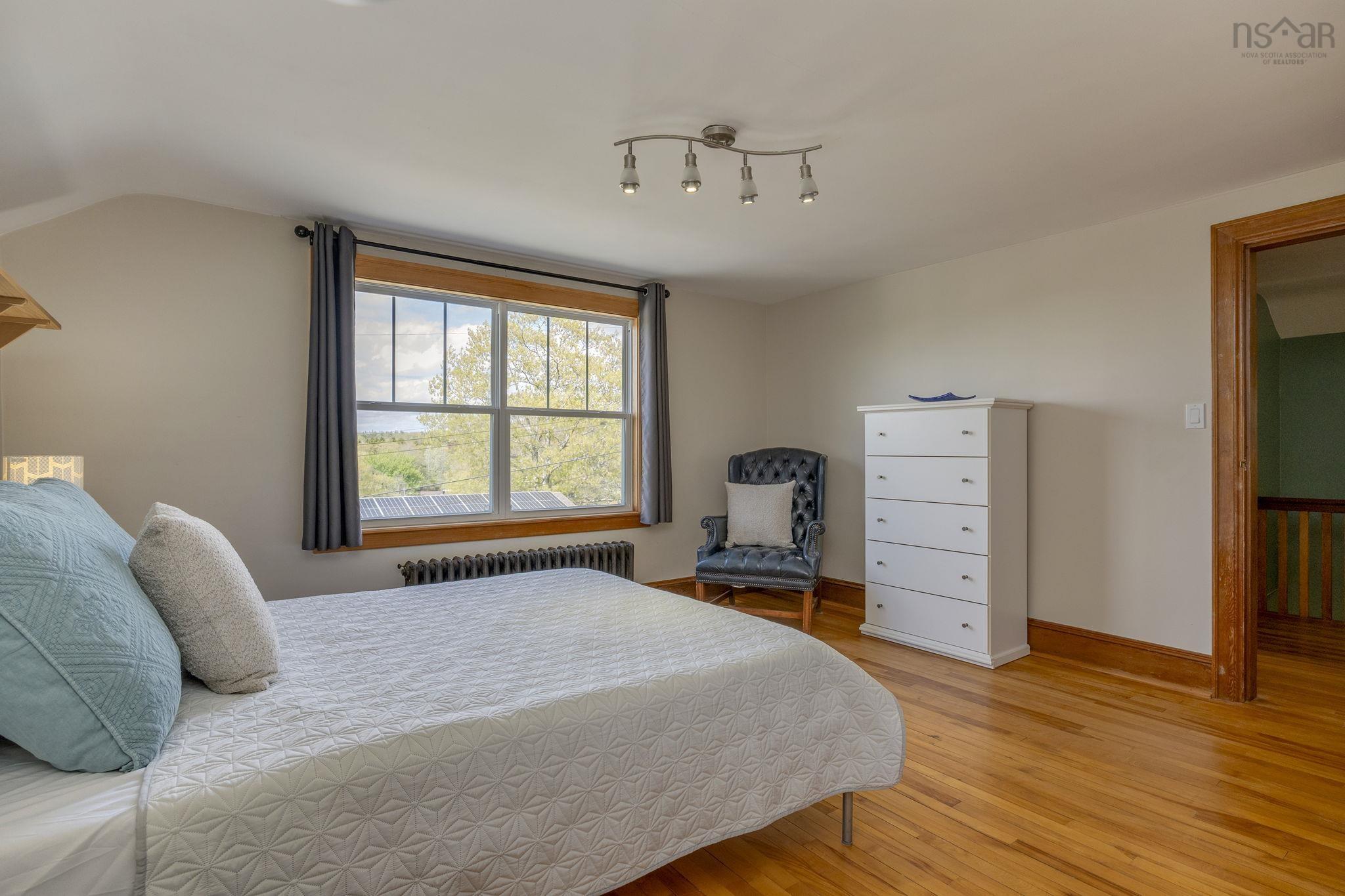 19 Tophill Road, Bedford, NS (MLS 202612404)