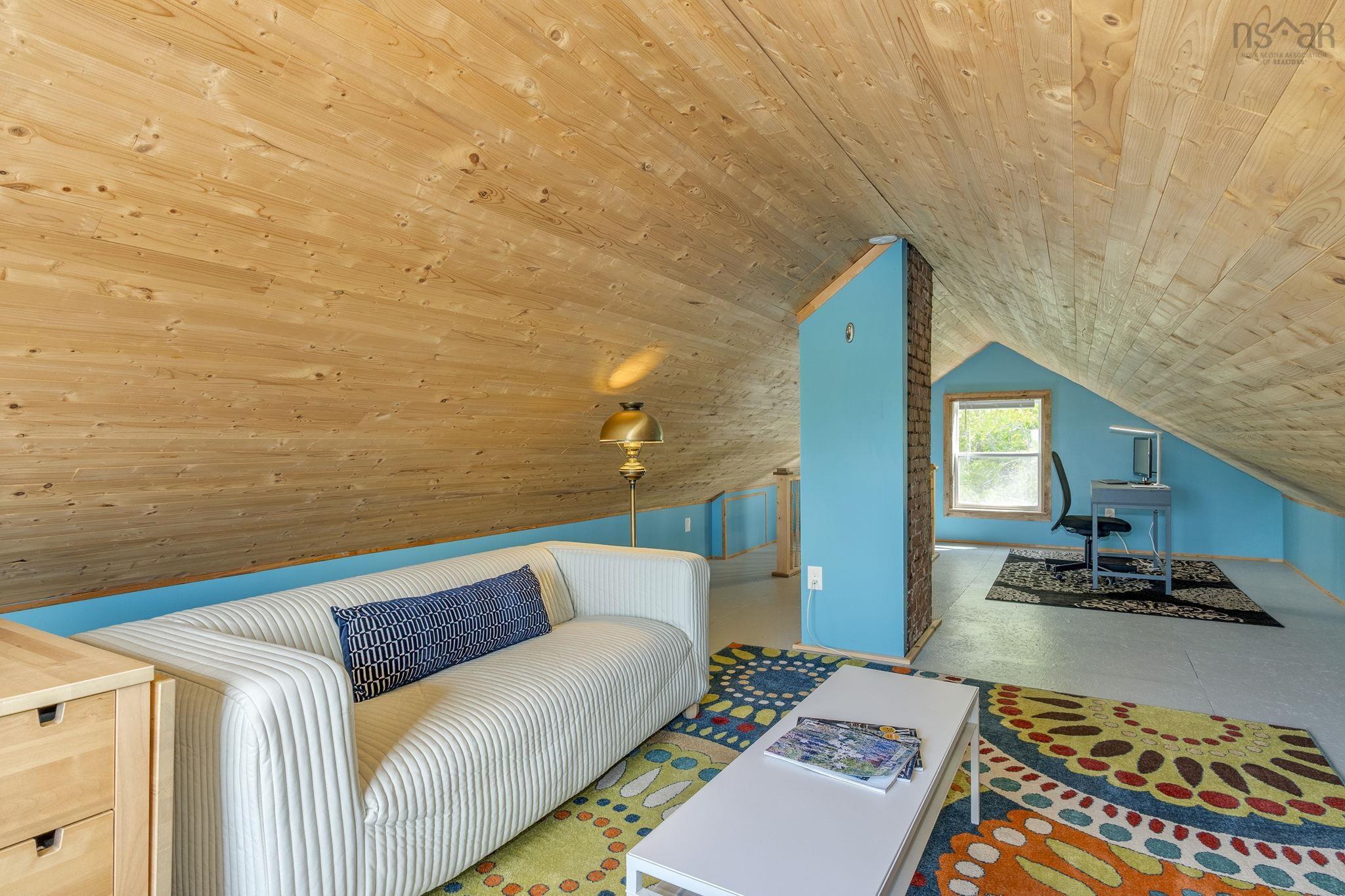 19 Tophill Road, Bedford, NS (MLS 202612404)