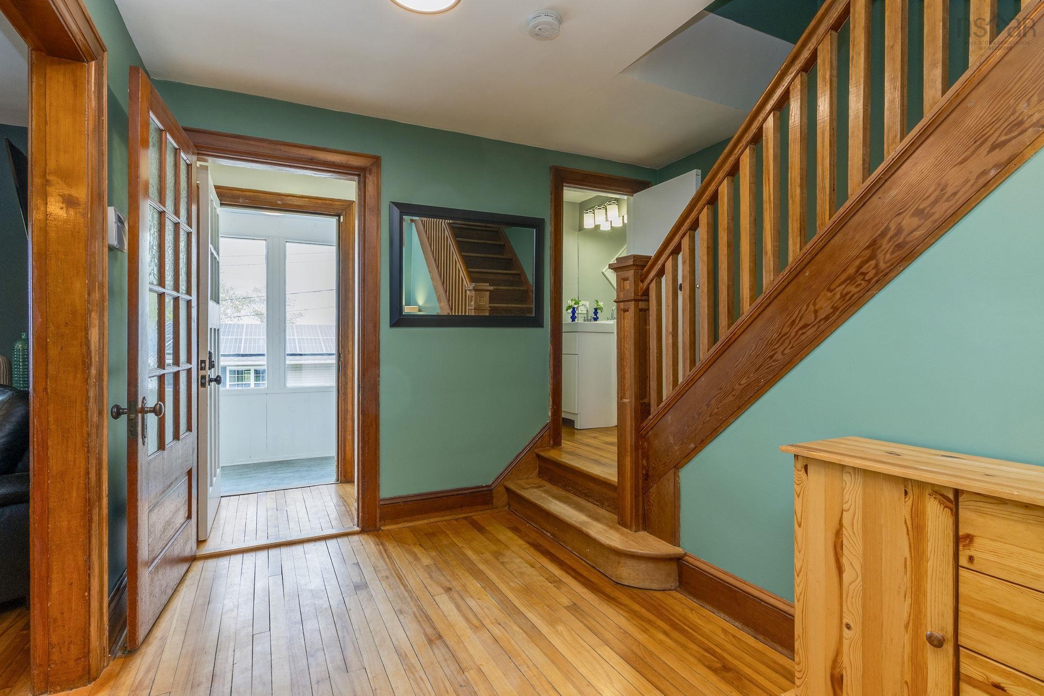 19 Tophill Road, Bedford, NS (MLS 202612404)