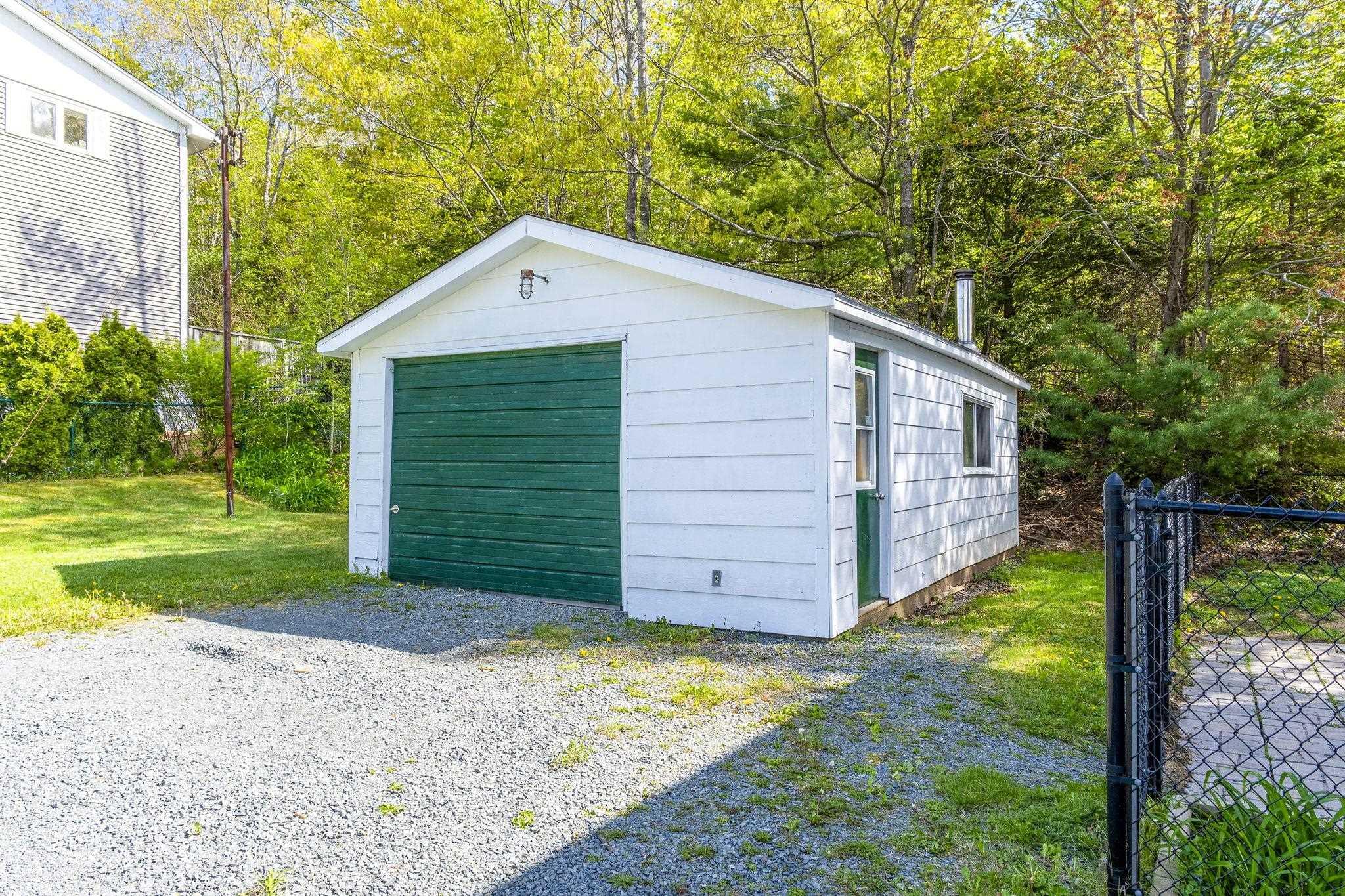 19 Tophill Road, Bedford, NS (MLS 202612404)
