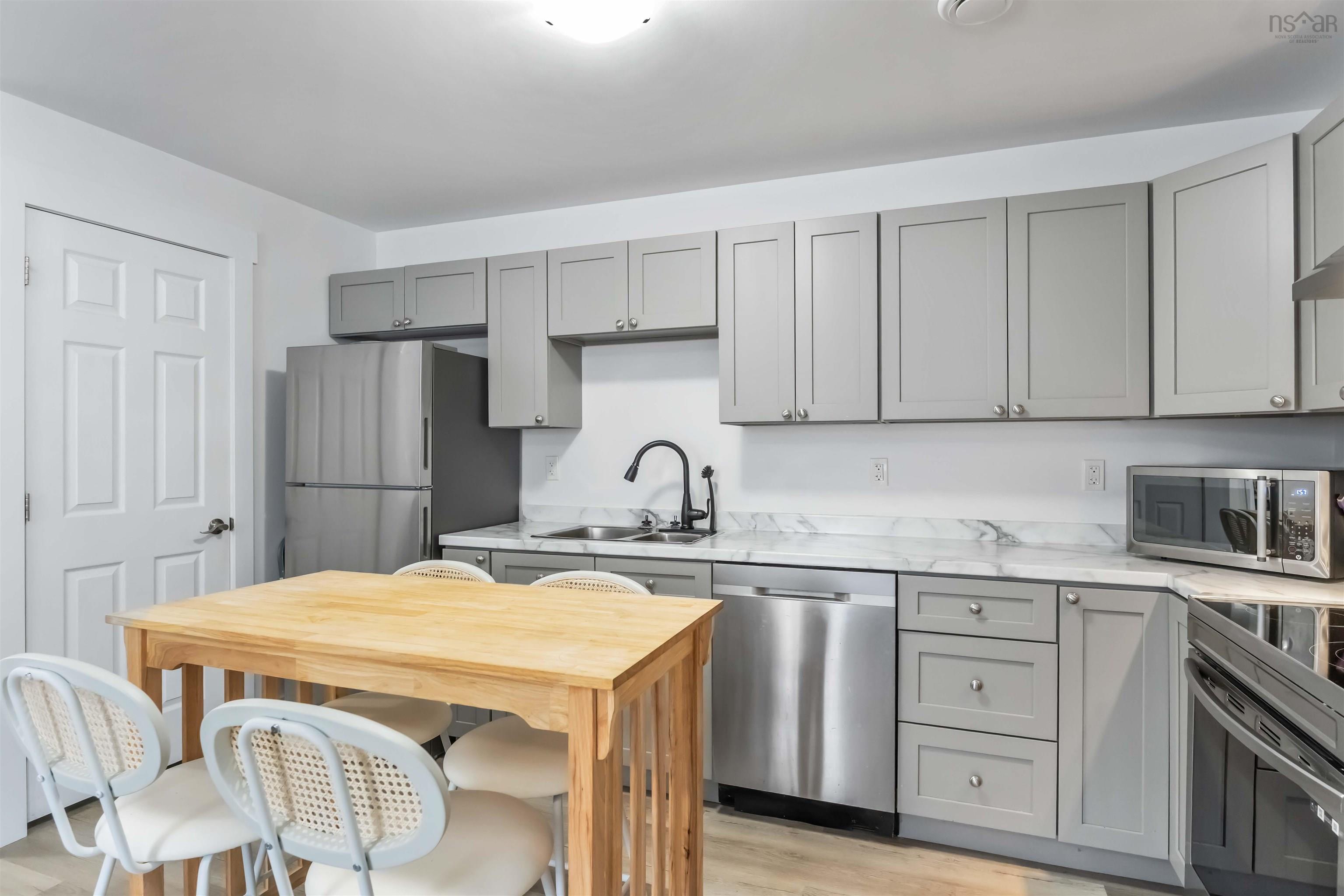 $300,000.00: 1029 Upper Church Street, North Kentville
