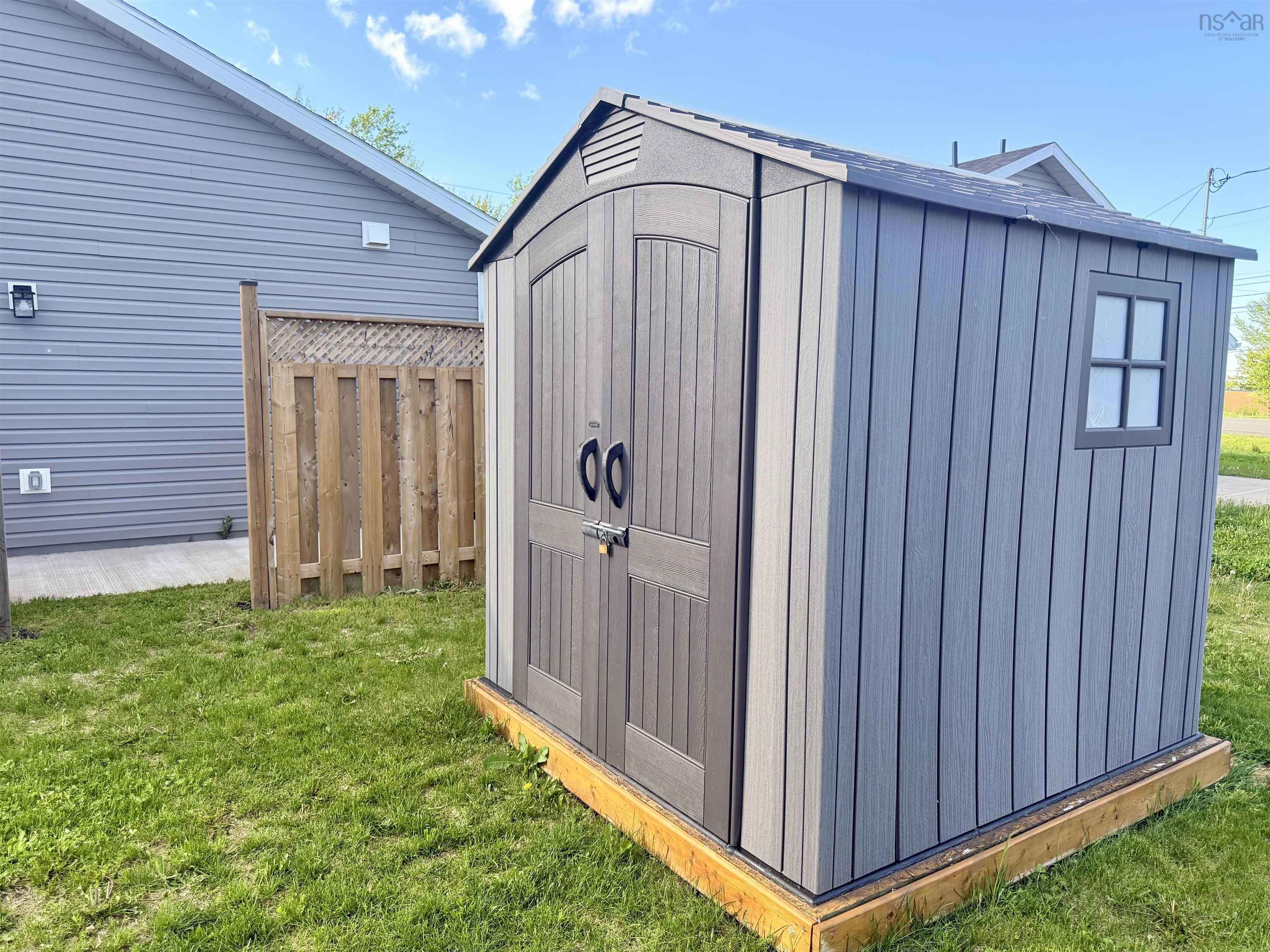 $300,000.00: 1029 Upper Church Street, North Kentville
