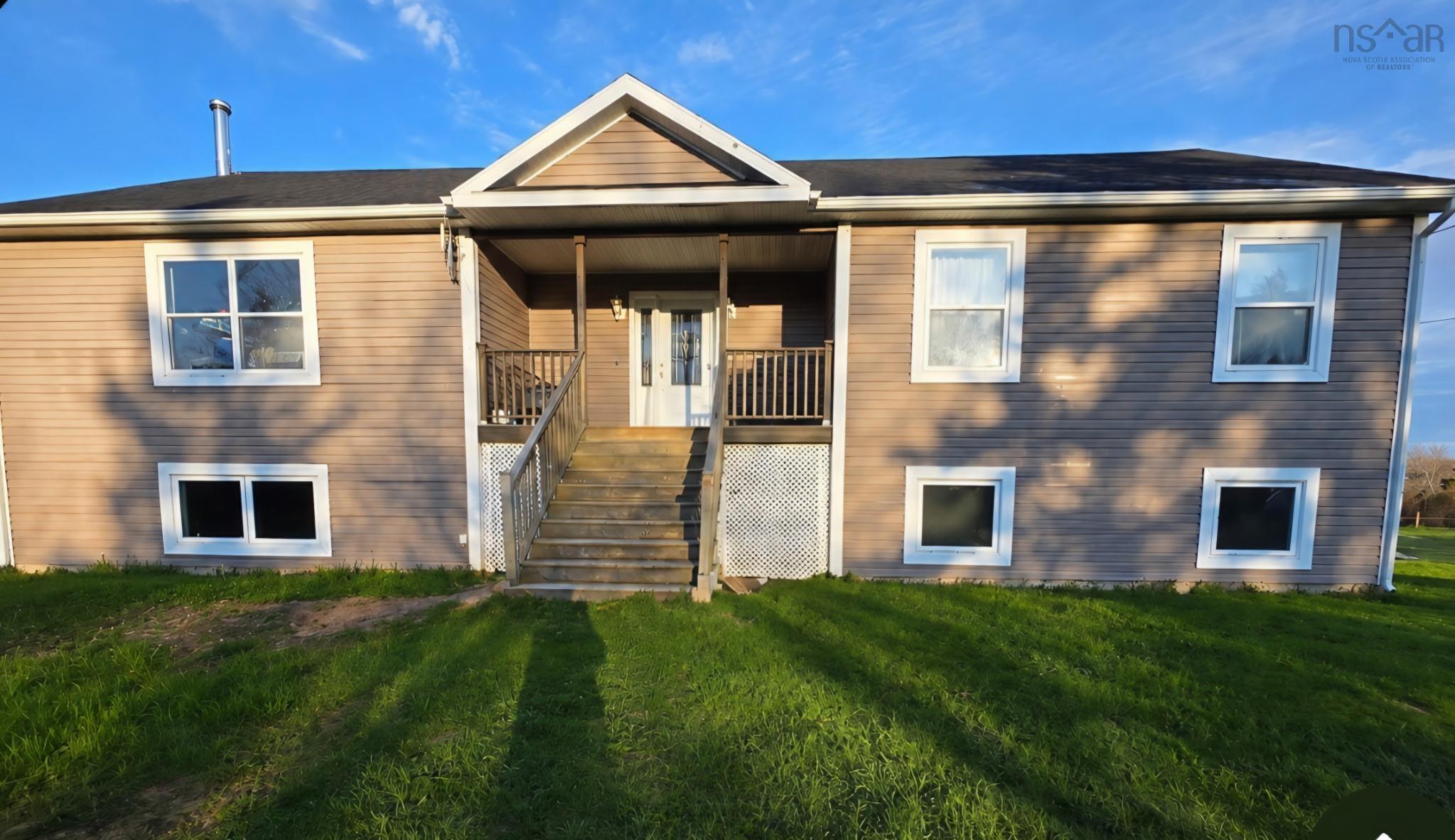 $399,500.00: 1069 Ohio East Road, Cross Roads Ohio