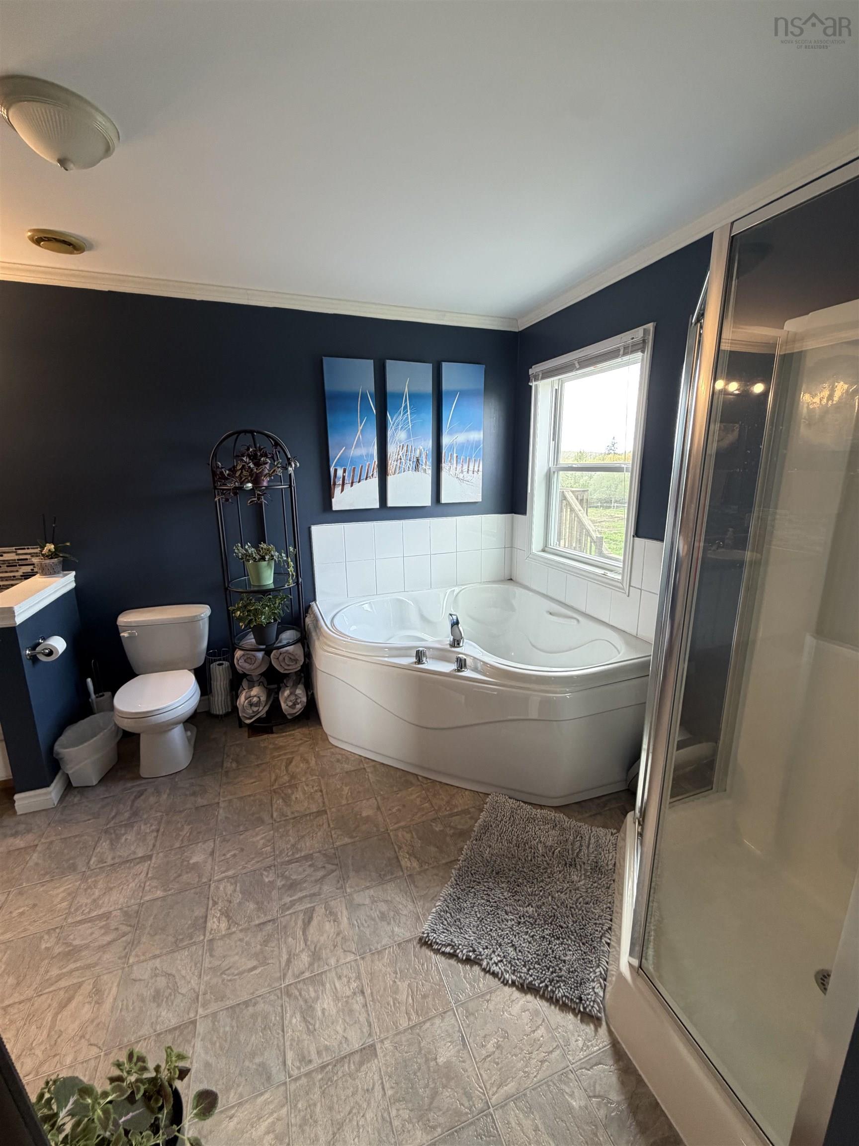 $399,500.00: 1069 Ohio East Road, Cross Roads Ohio