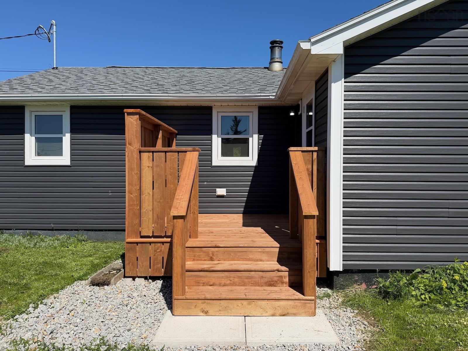 $349,900.00: 22 Hardwood Hills Road, Little River Harbour