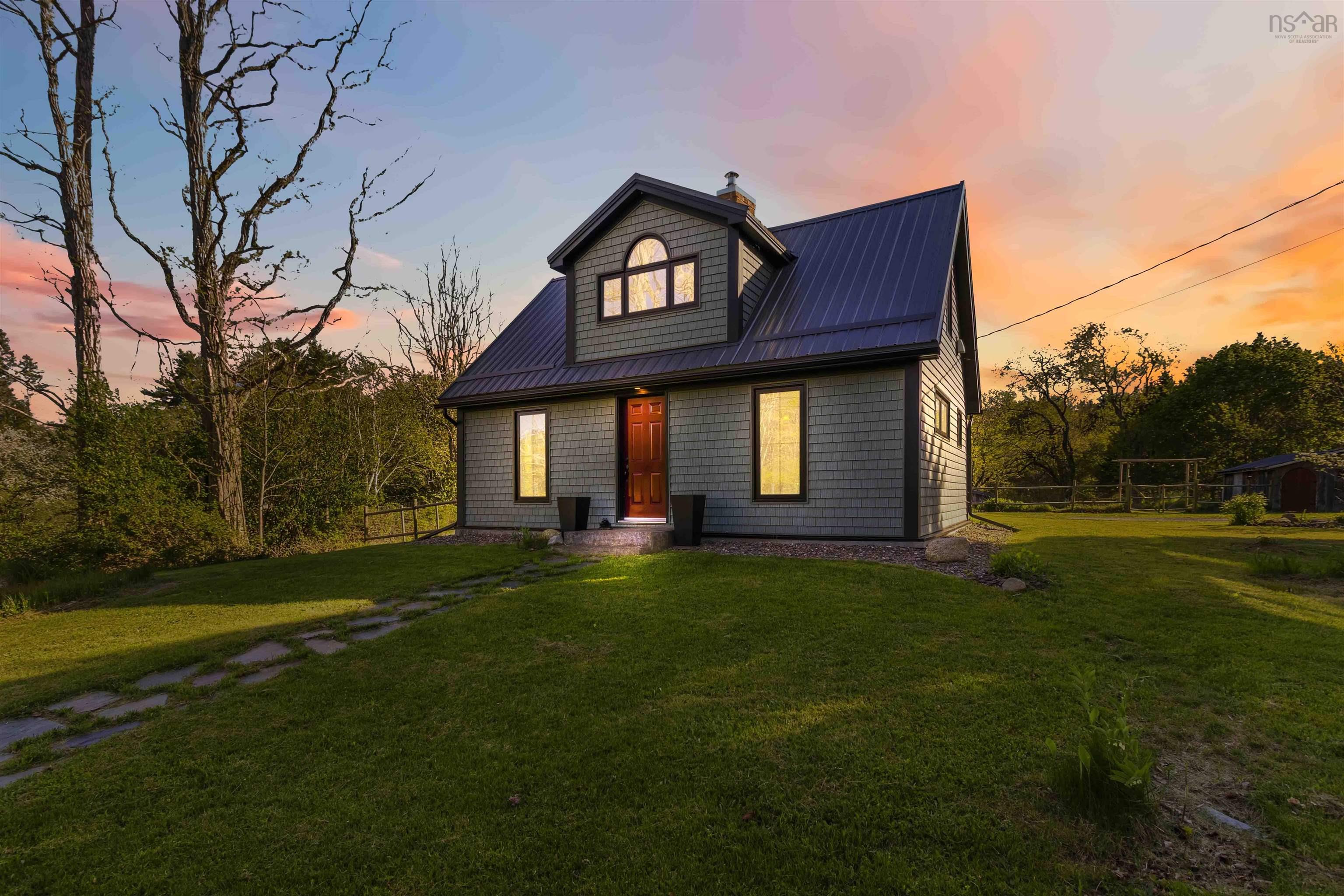 $509,000.00: 105 Medway River Road, Mill Village