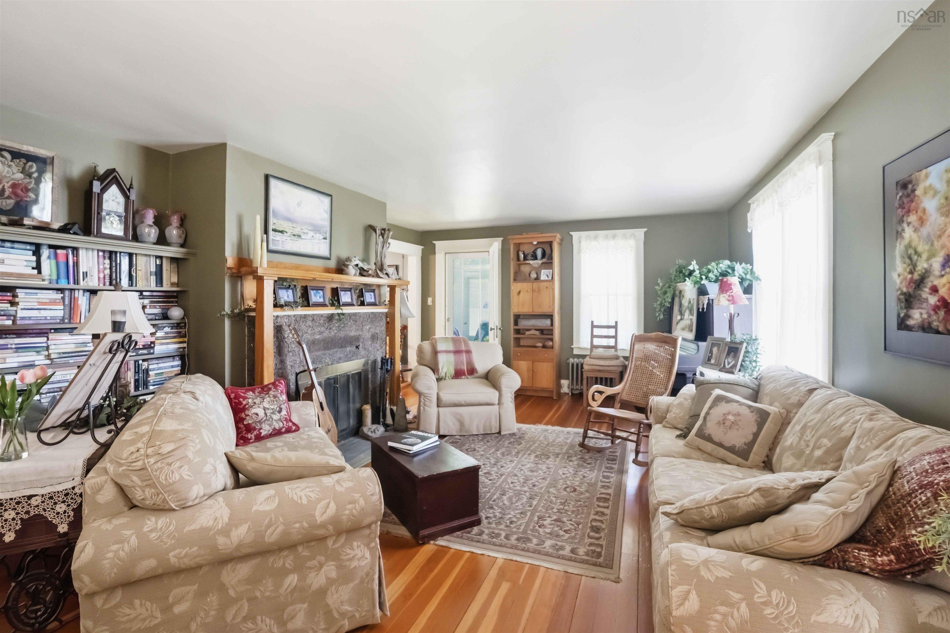 $340,000.00: 286 Highway 1, Deep Brook