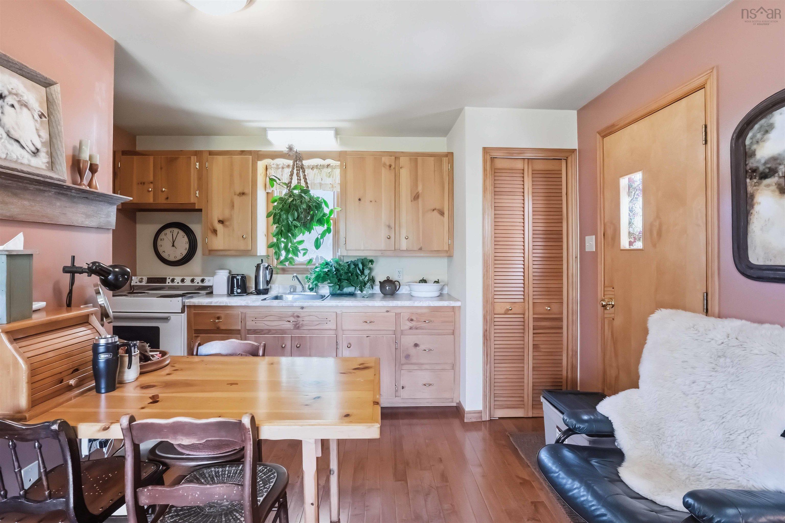 $340,000.00: 286 Highway 1, Deep Brook