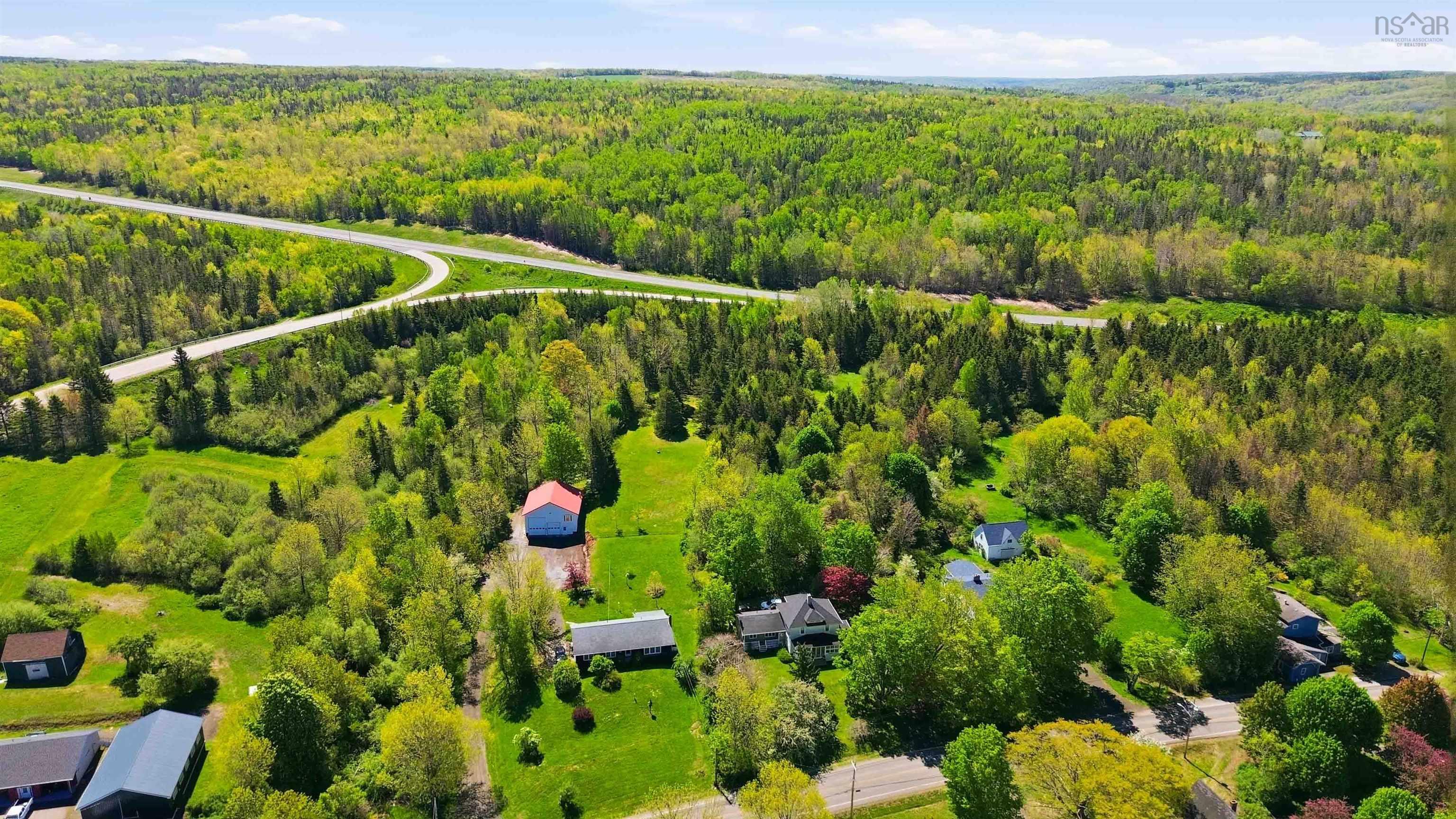 $340,000.00: 286 Highway 1, Deep Brook