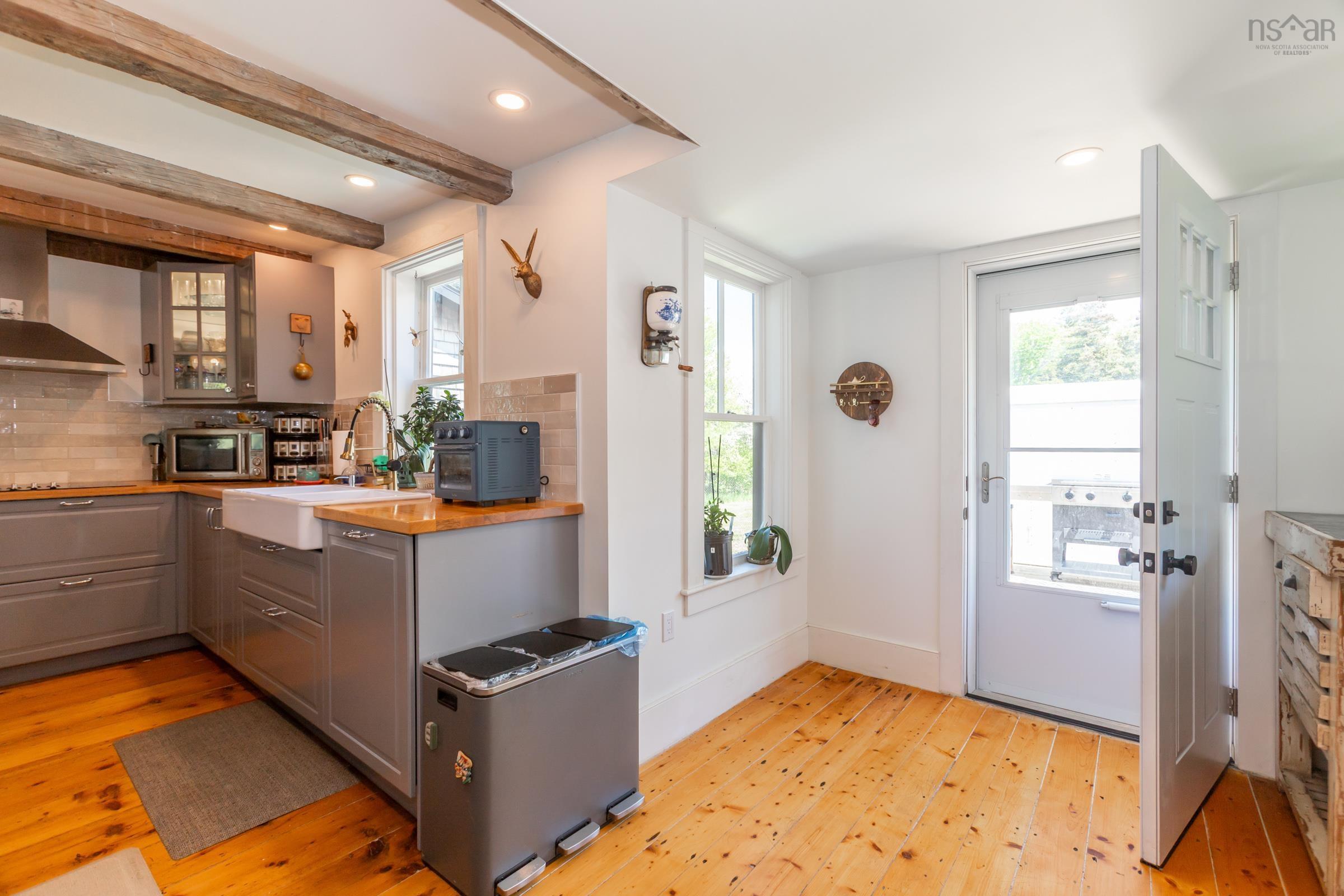 $599,000.00: 62 Hampton Wharf Road, Hampton