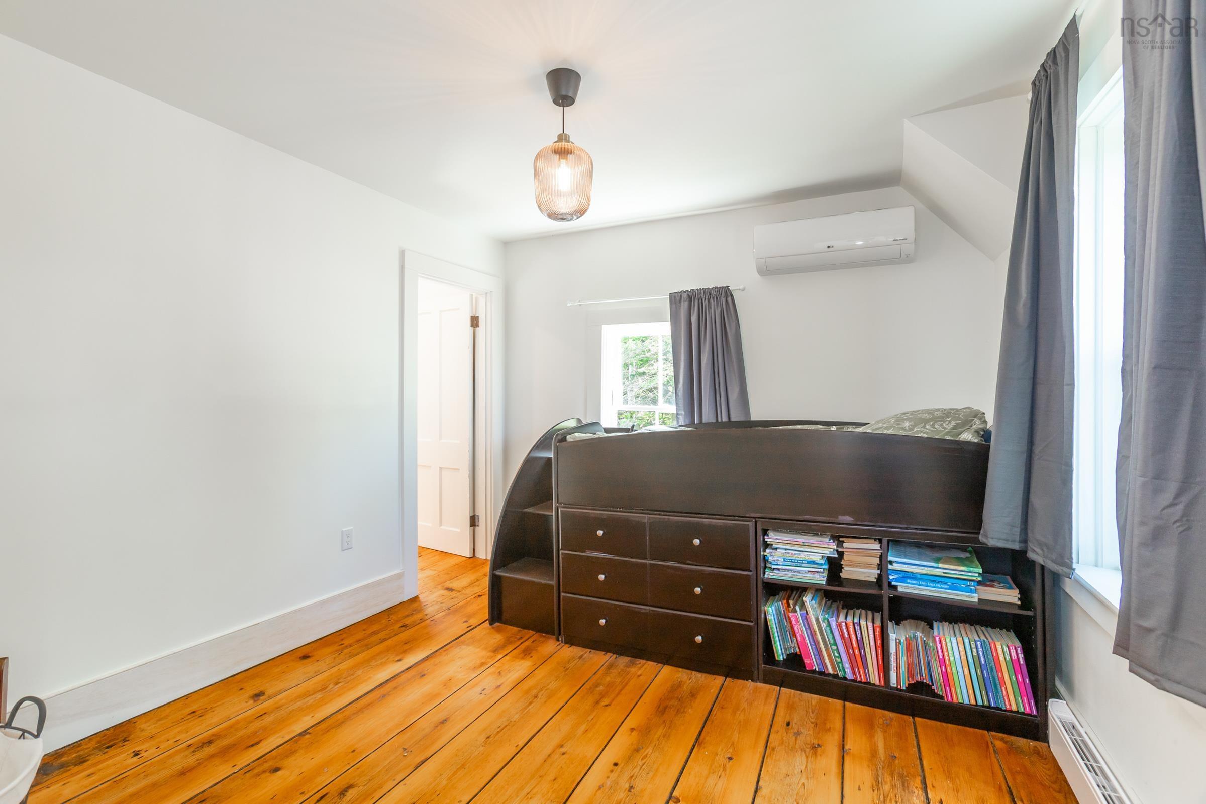 $599,000.00: 62 Hampton Wharf Road, Hampton