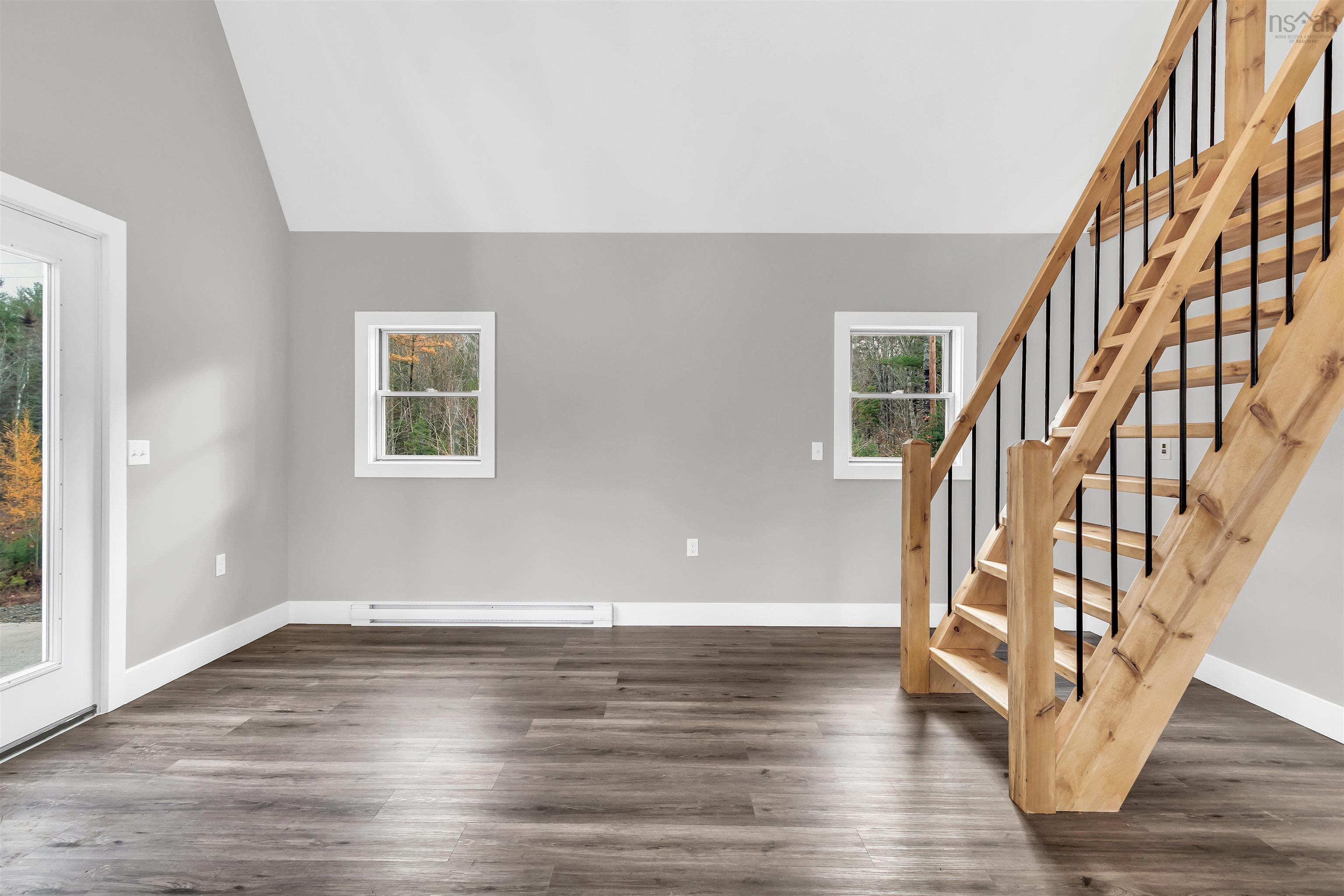 $499,000.00: 111 Ski Martock Road, Windsor Forks