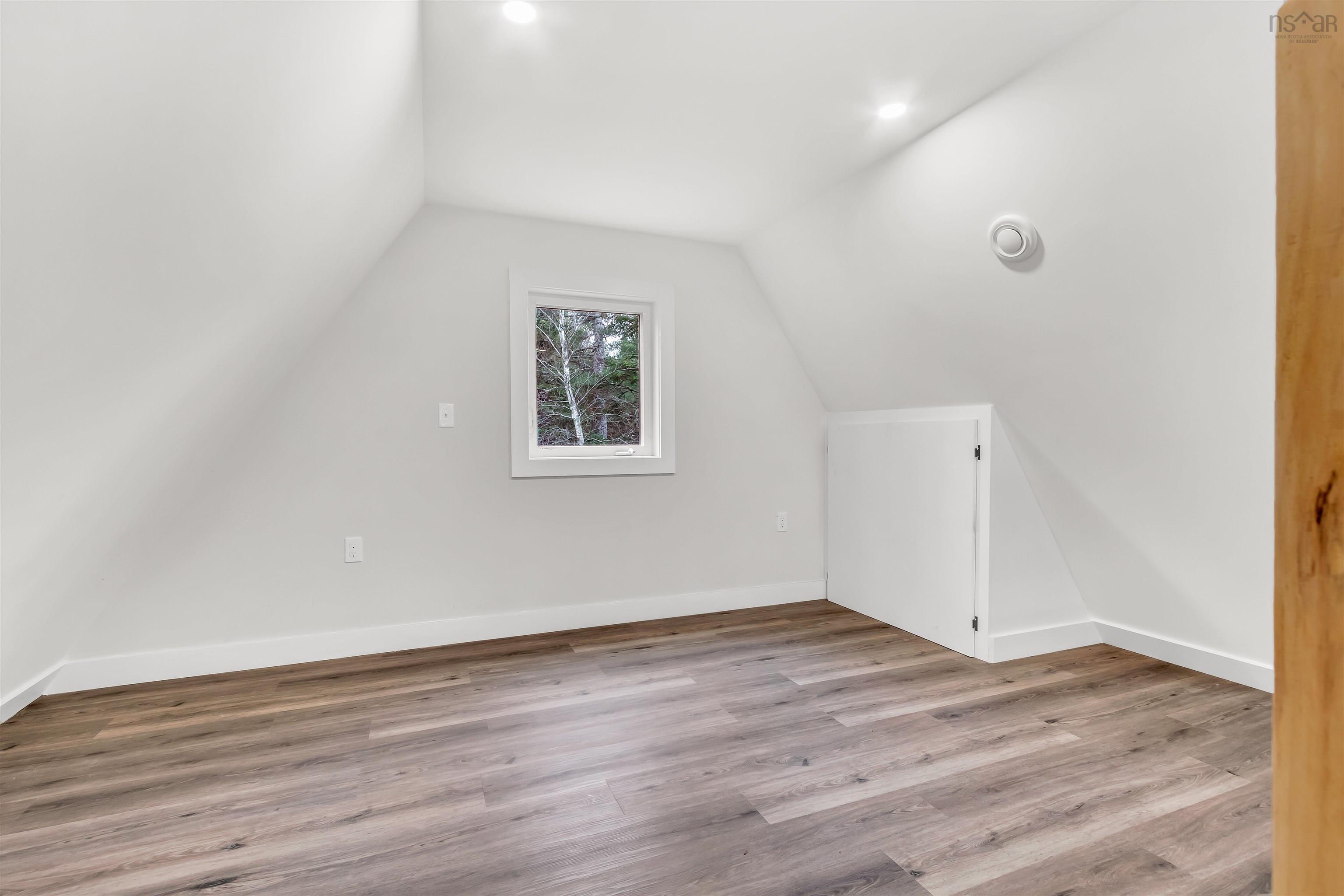 $499,000.00: 111 Ski Martock Road, Windsor Forks