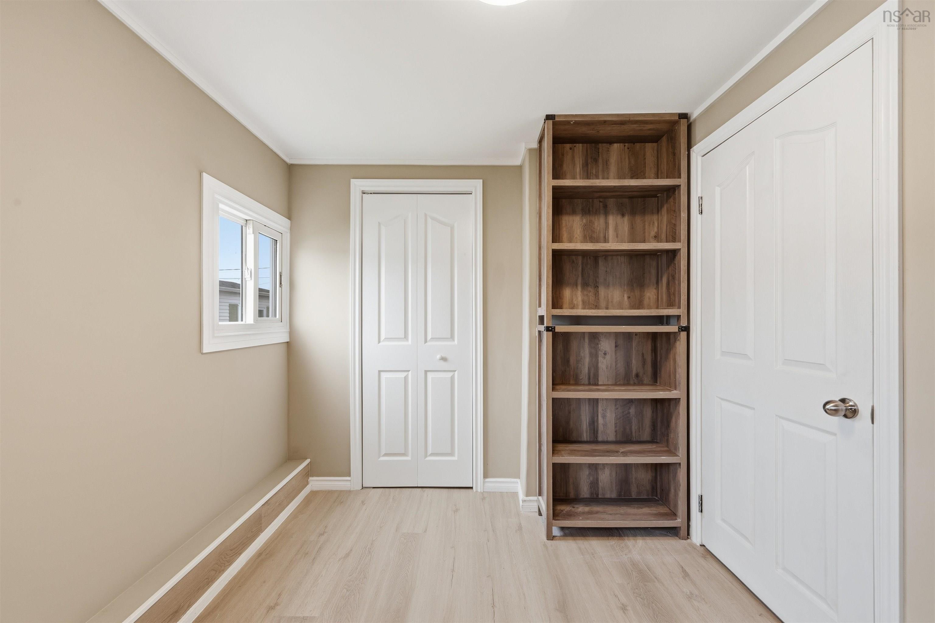 1 Bishop Avenue, Dartmouth, NS (MLS 202612431)