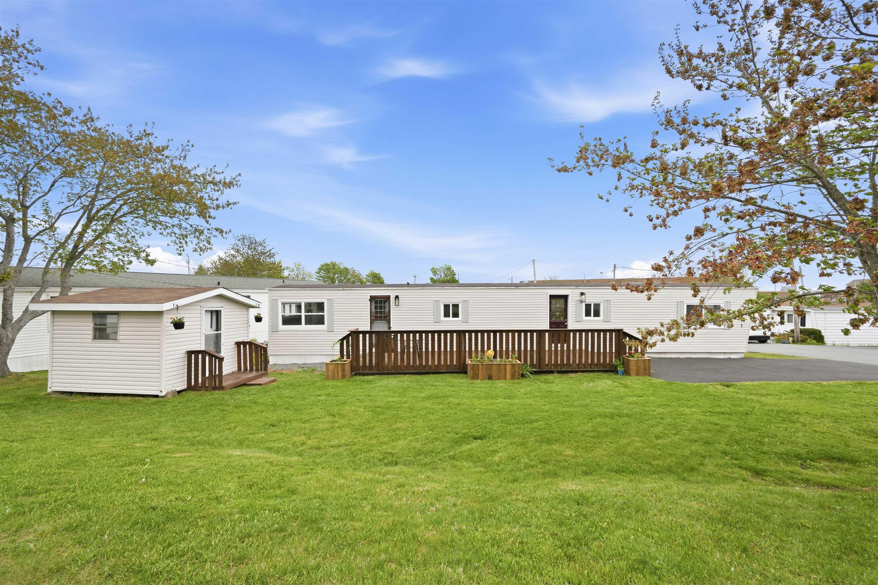 1 Bishop Avenue, Dartmouth, NS (MLS 202612431)