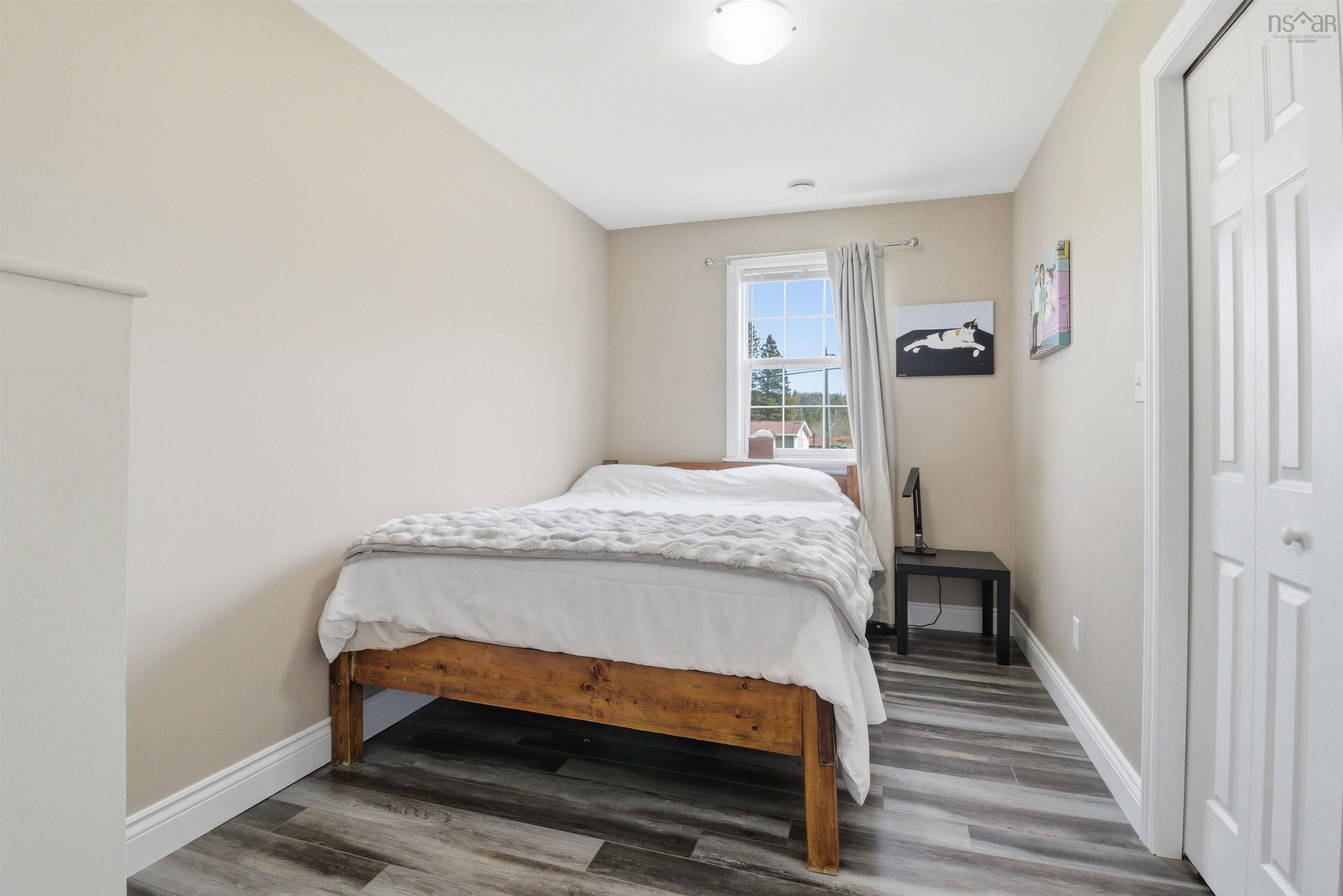 $299,900.00: 3725 Highway 215, Centre Burlington