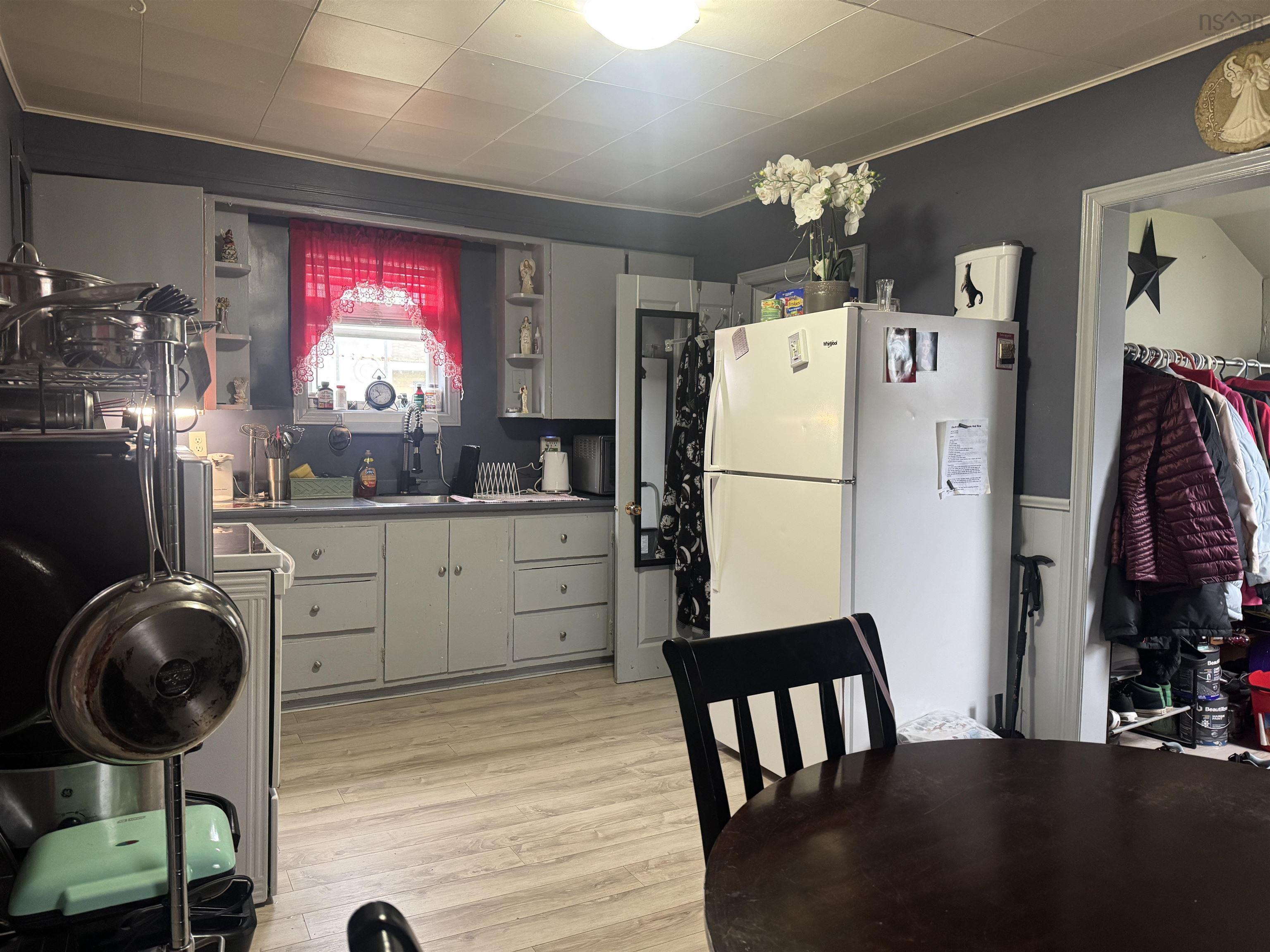 $129,000.00: 59 School Street, Florence