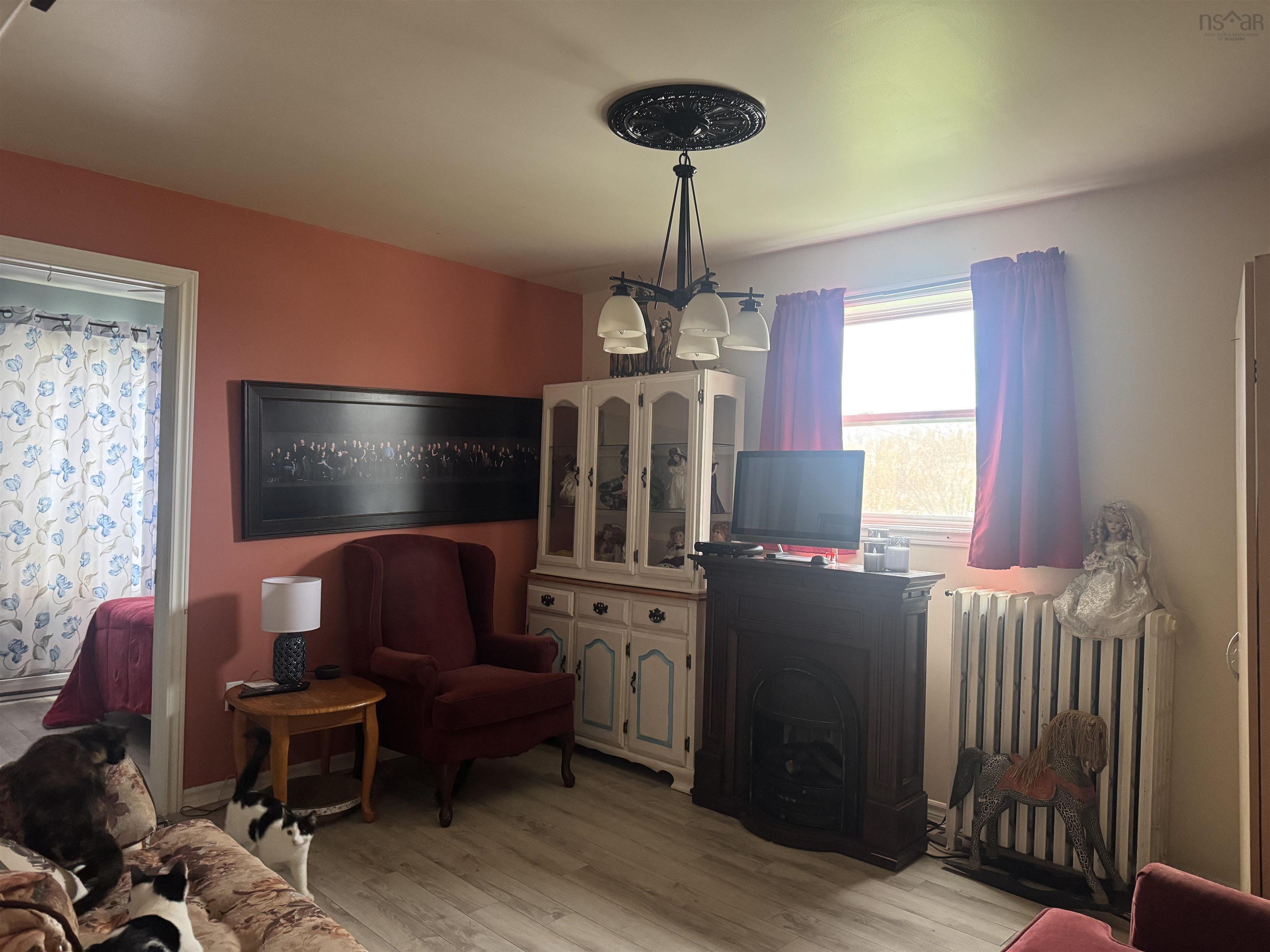 $129,000.00: 59 School Street, Florence