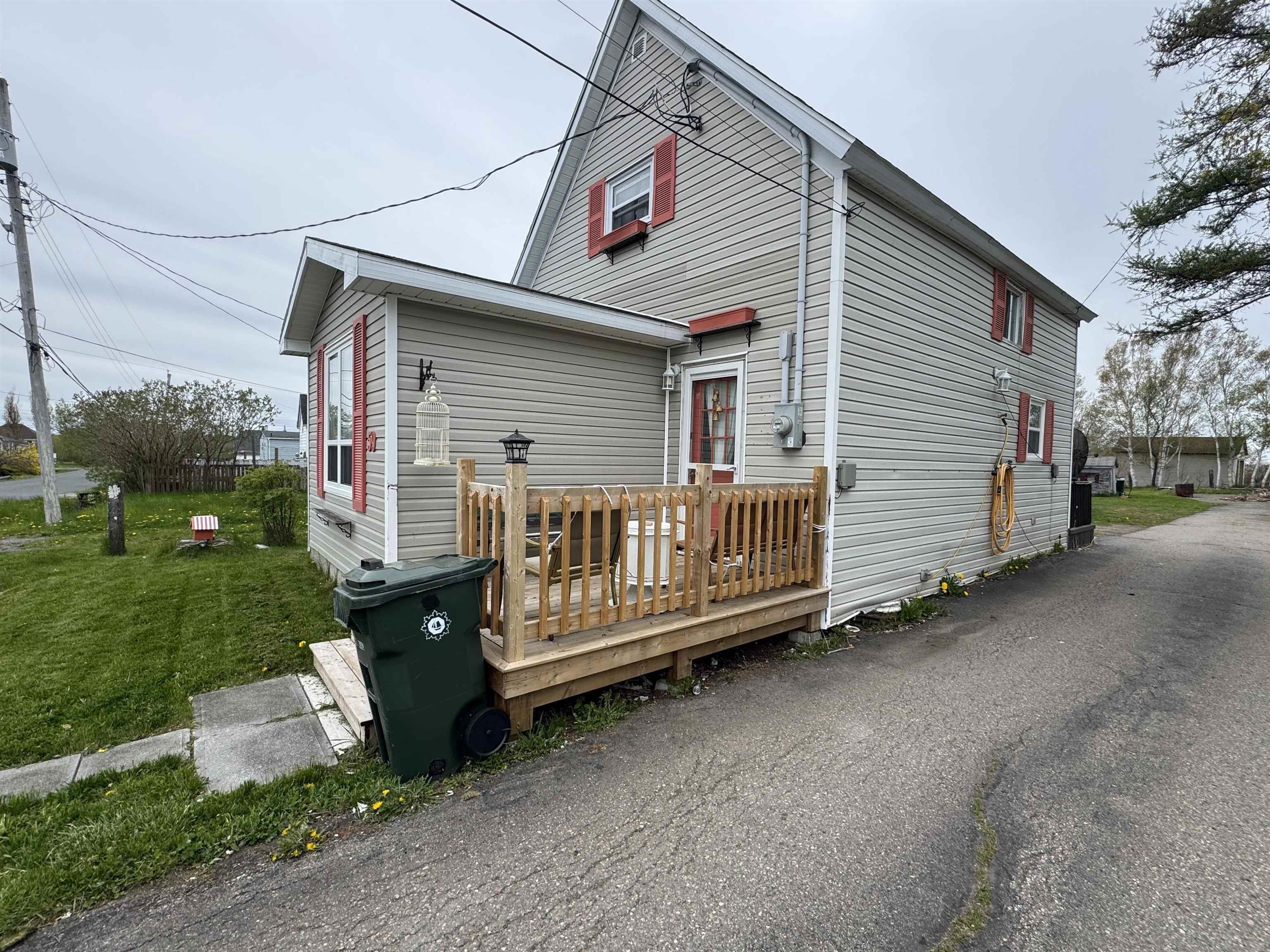 $129,000.00: 59 School Street, Florence