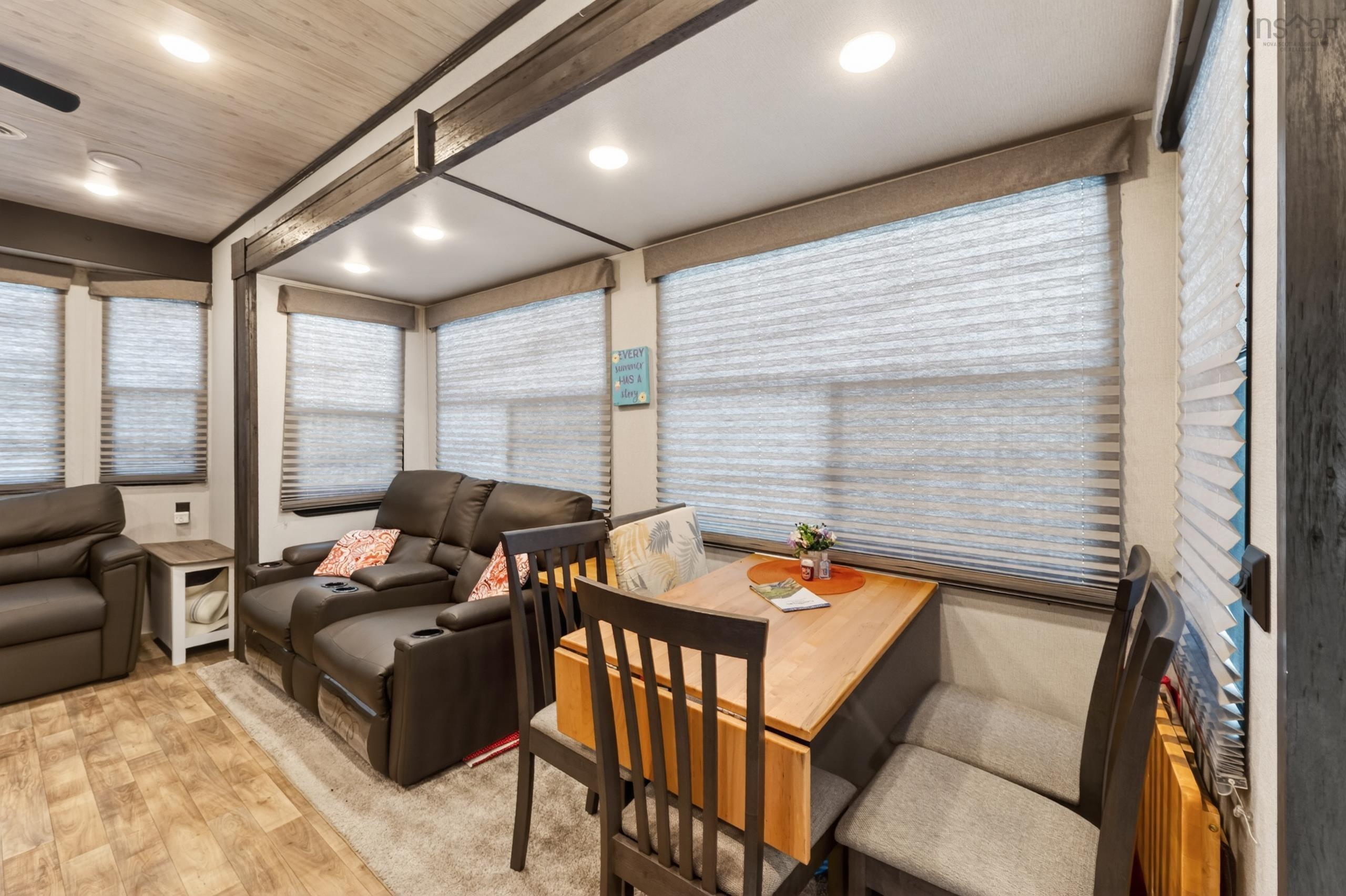 $124,900.00: 9605 East Bay Highway, Irishvale