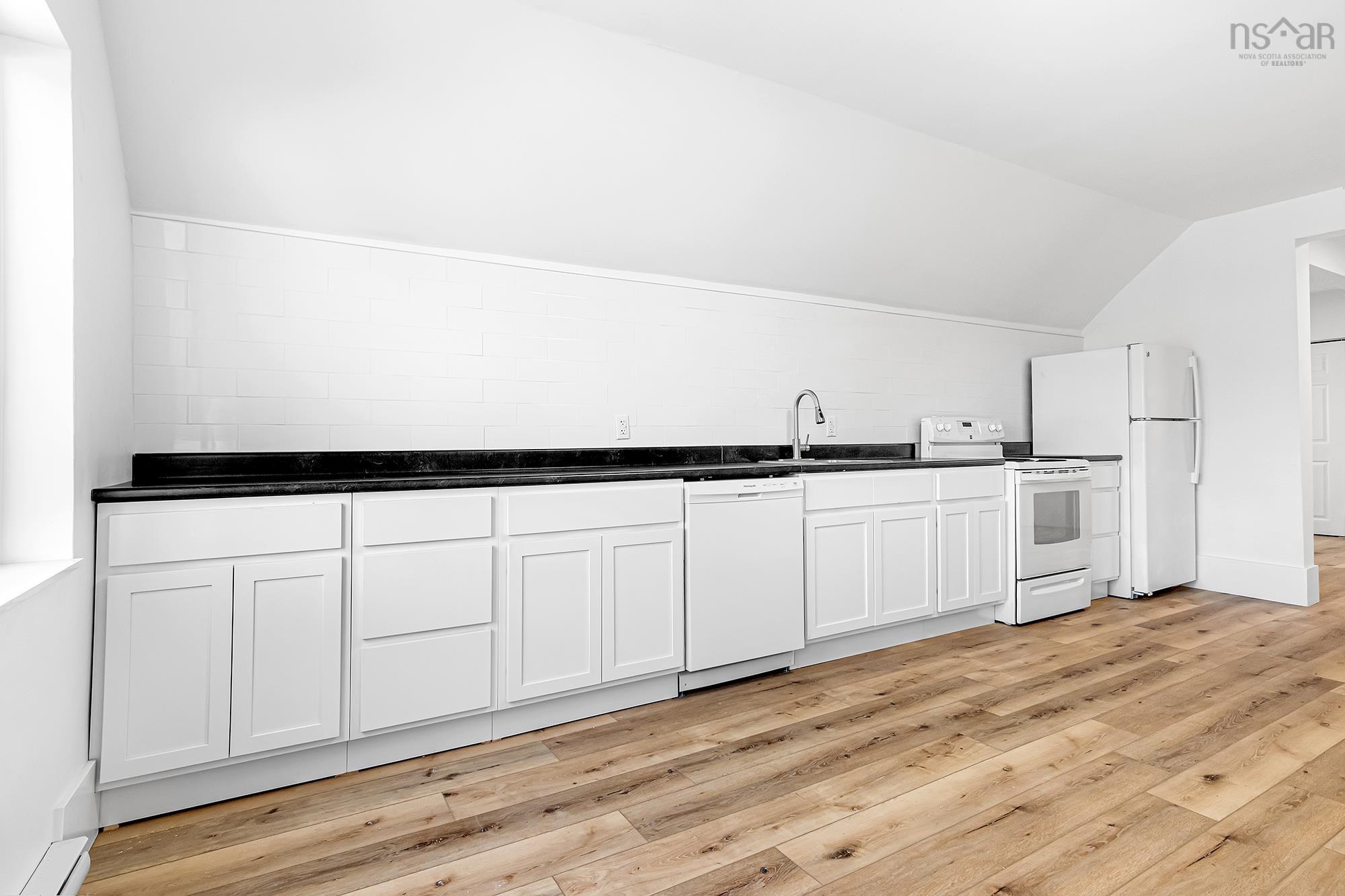 $549,000.00: 130 Gray Street, Windsor