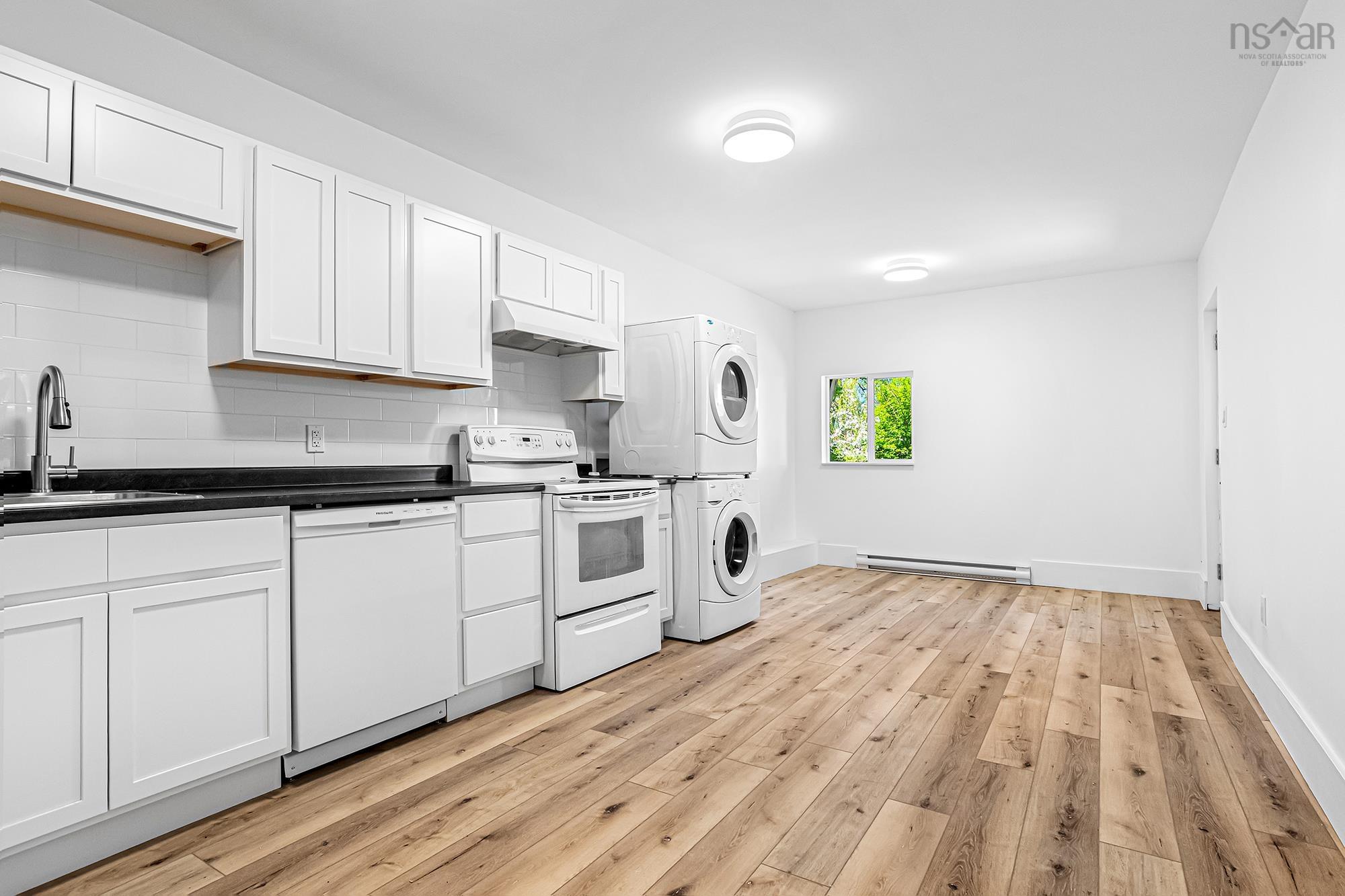 $549,000.00: 130 Gray Street, Windsor