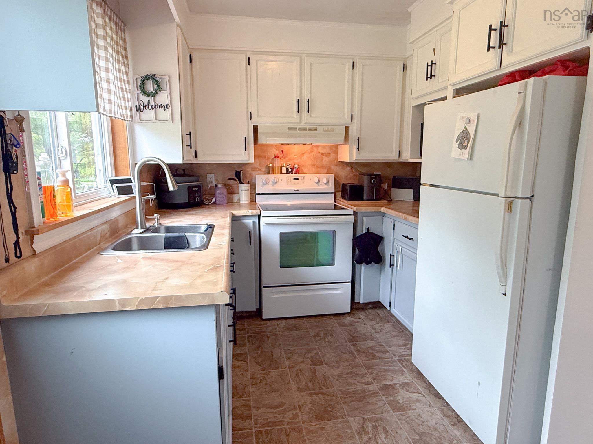 $419,900.00: 34 Lacey Road, Milford