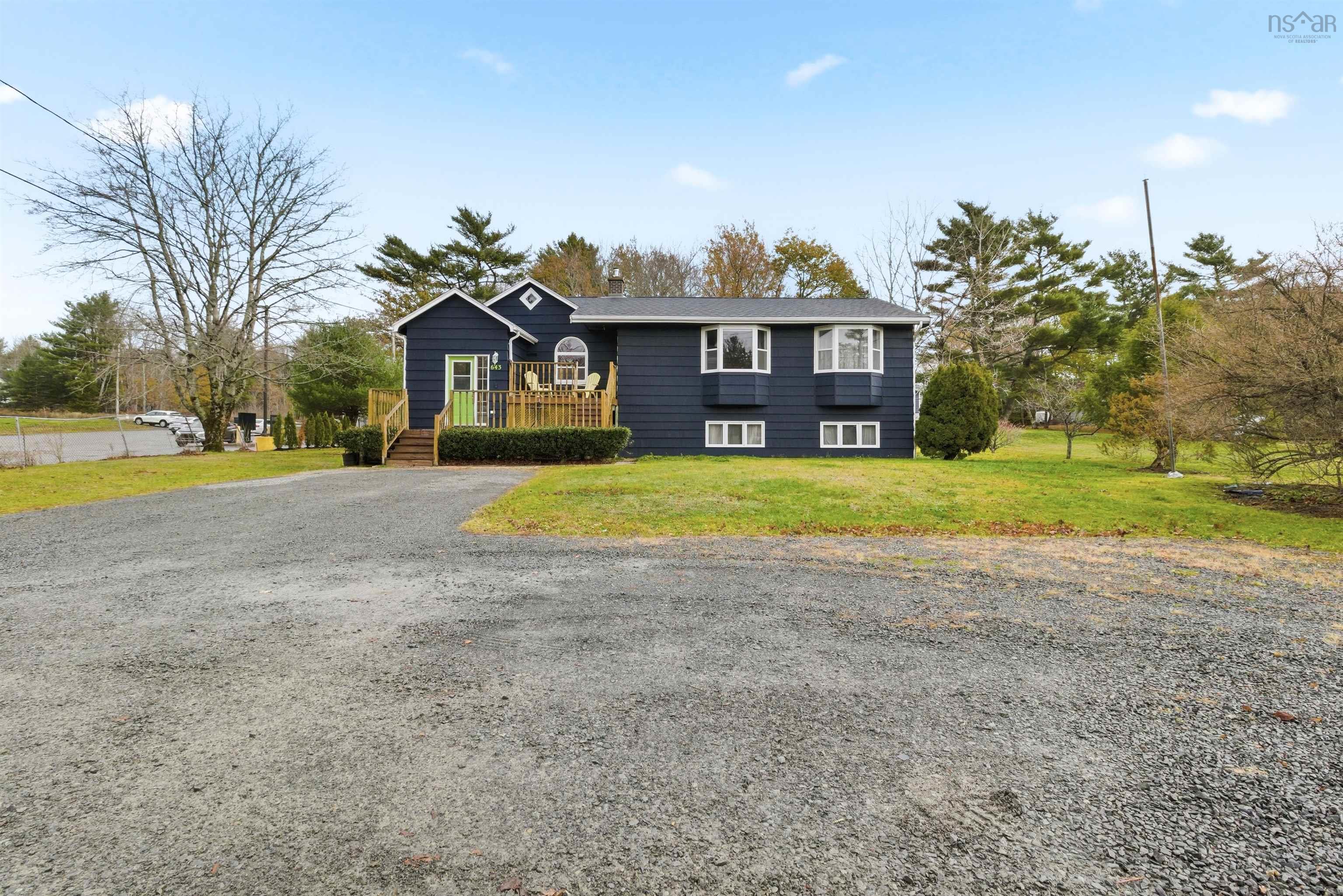 $504,900.00: 643 Highway 1, Mount Uniacke
