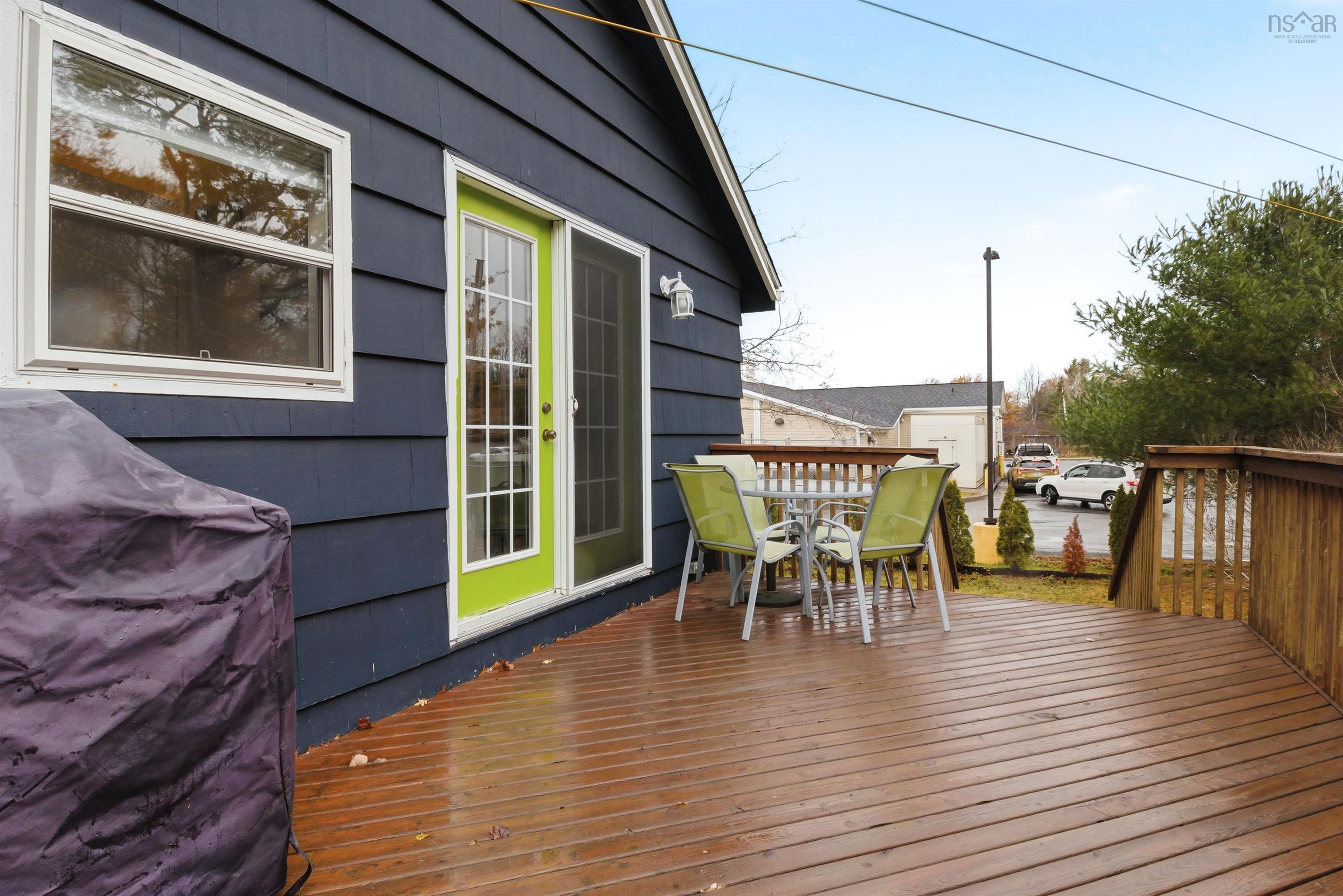 $504,900.00: 643 Highway 1, Mount Uniacke