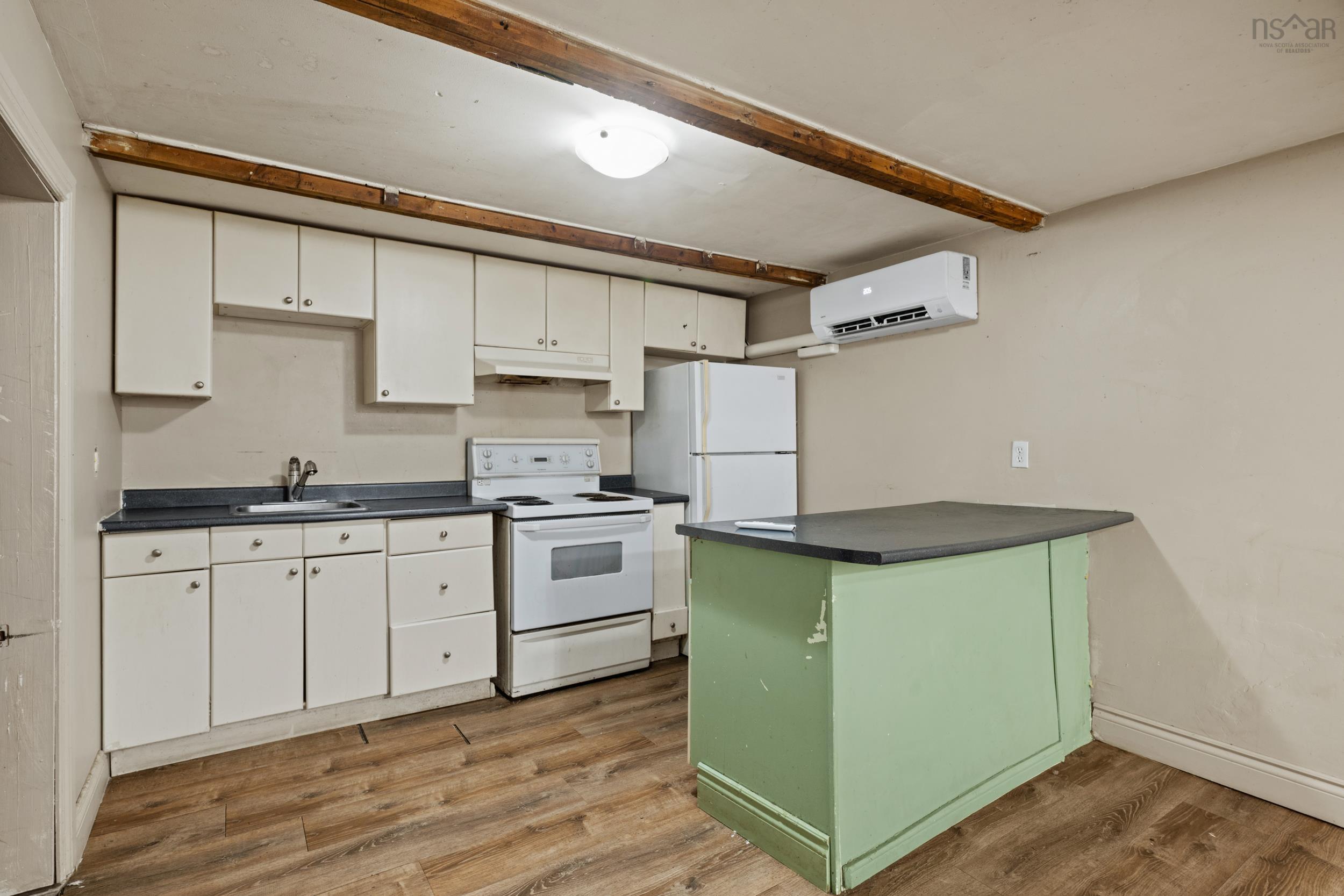 6477 Roslyn Road, Halifax, NS (MLS 202612468)