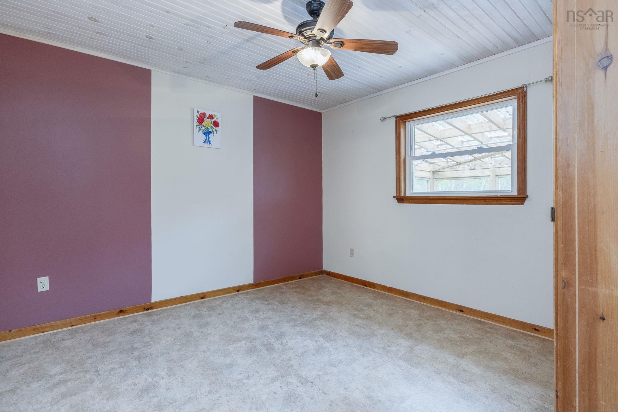 $299,900.00: 305 Lemarchant Drive, Canaan